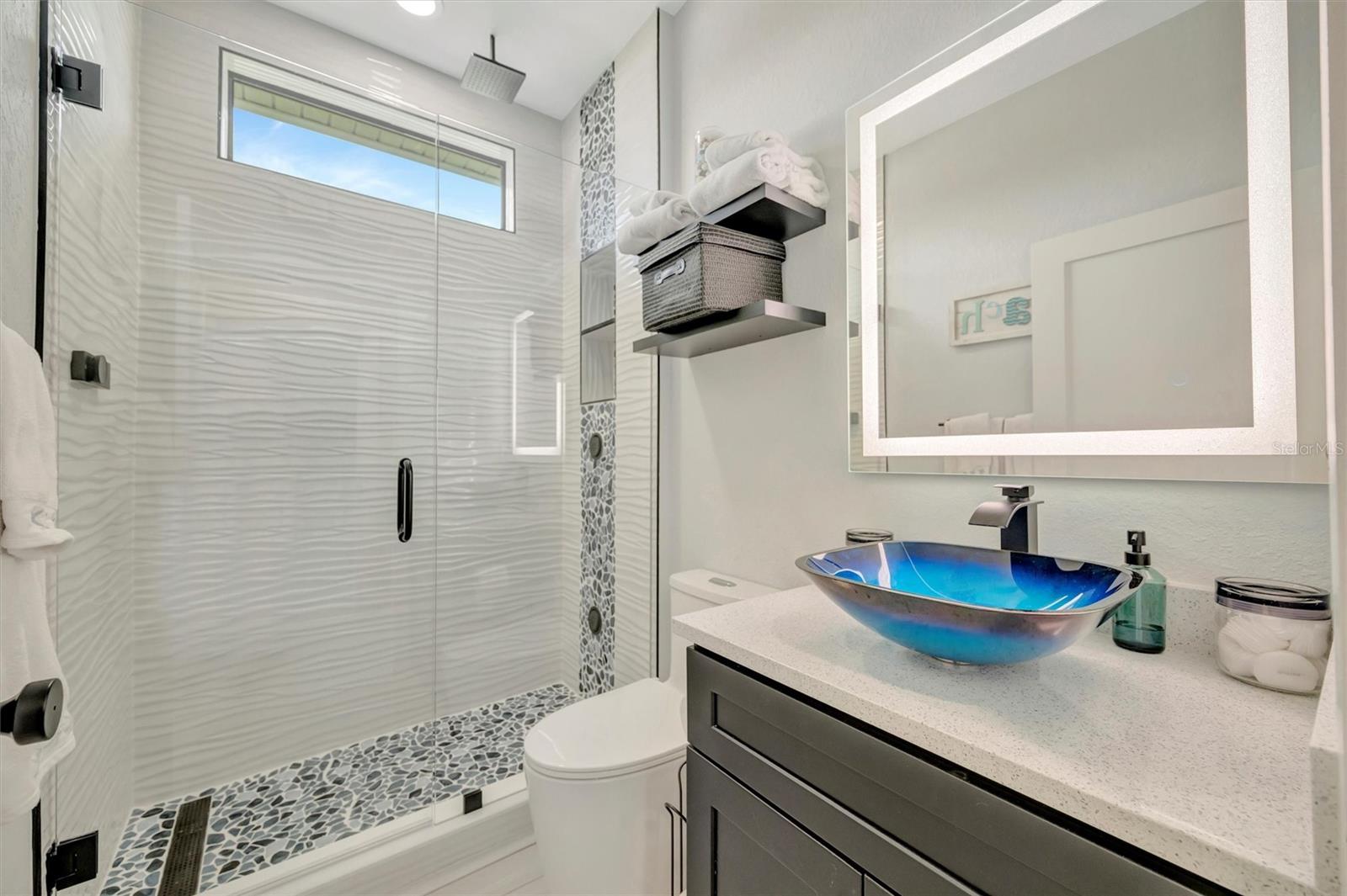 RIVER STRAND - Residential