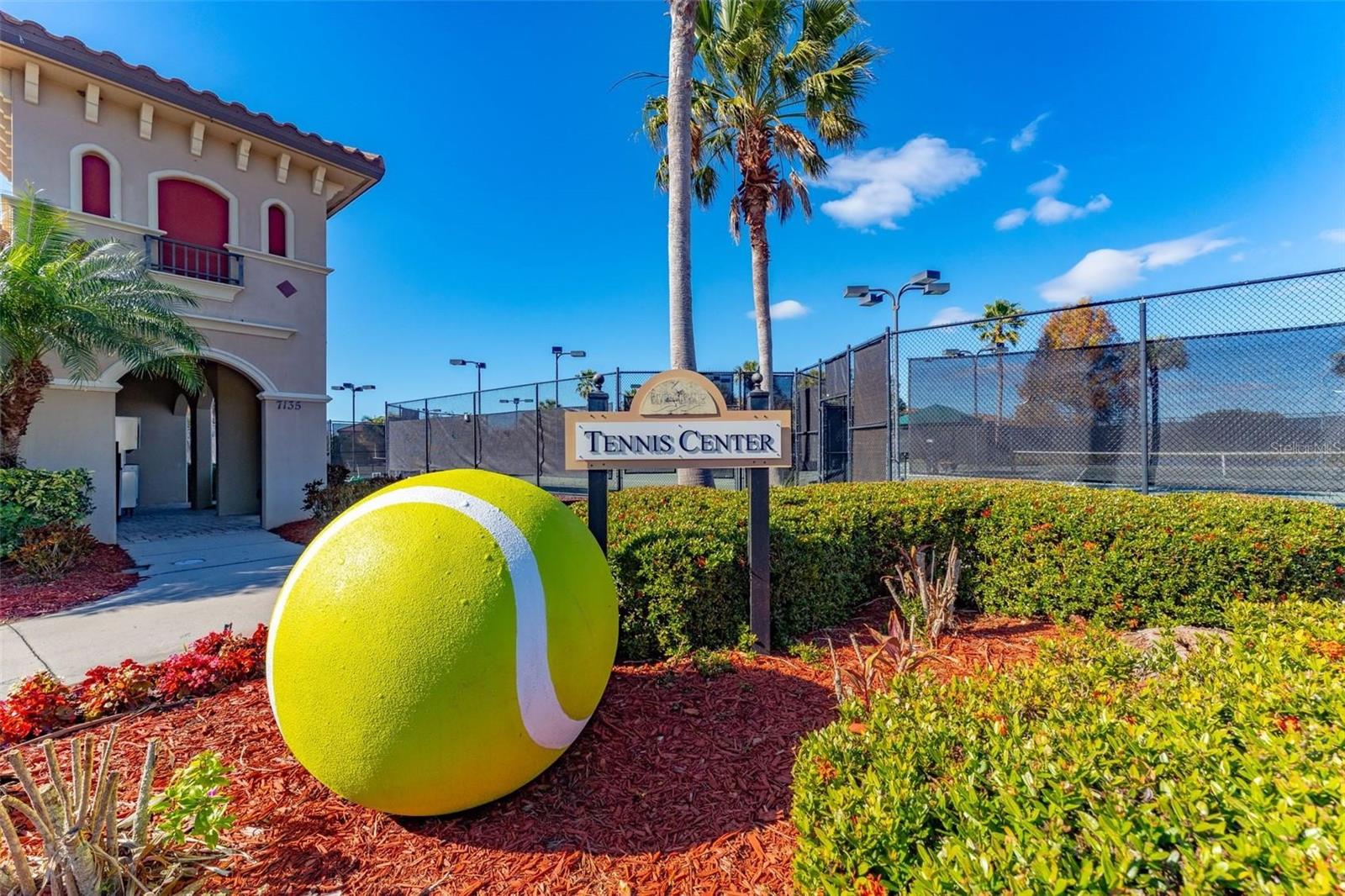 RIVER STRAND - Residential