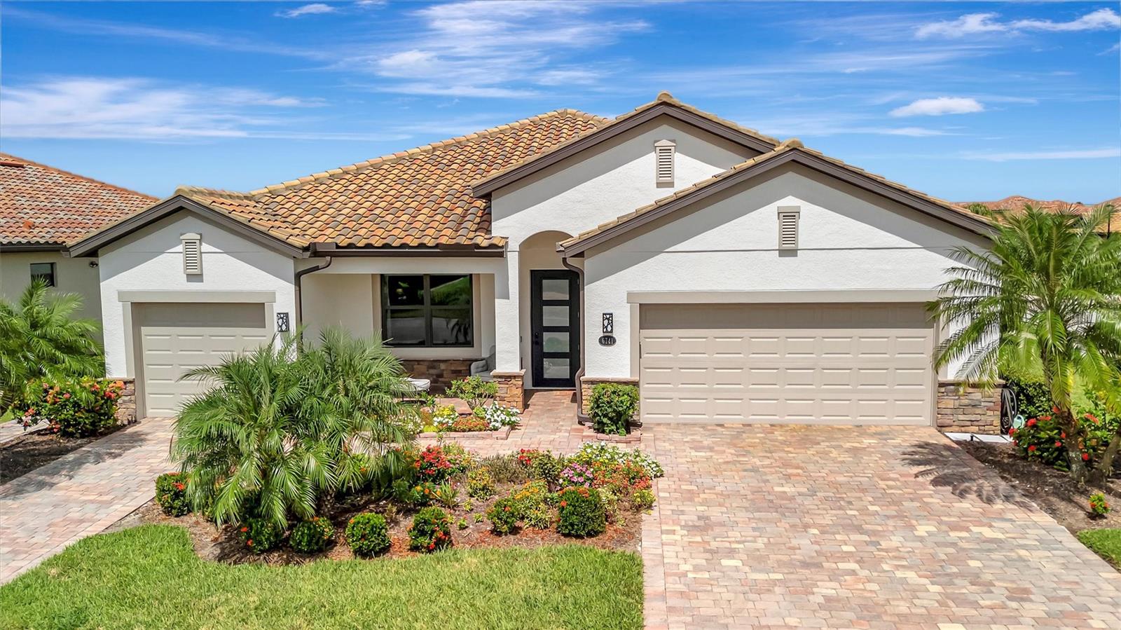 6741 ROOKERY LAKE DRIVE
