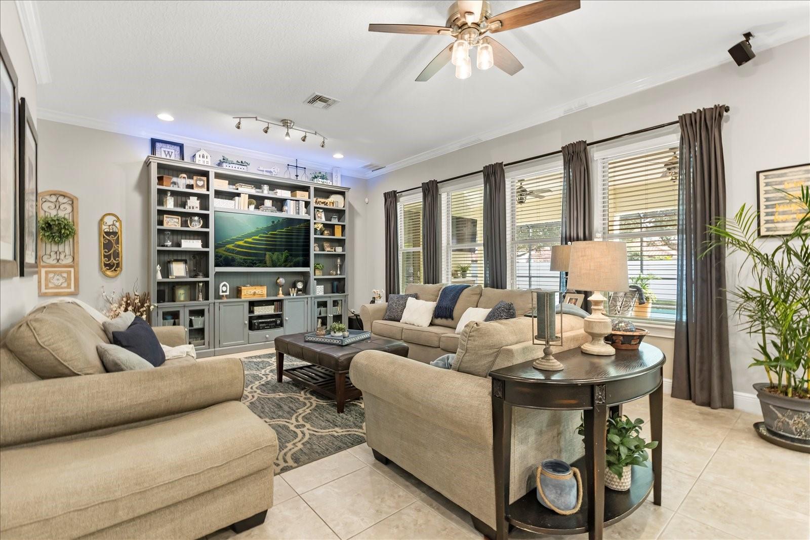 ENCLAVE - Residential