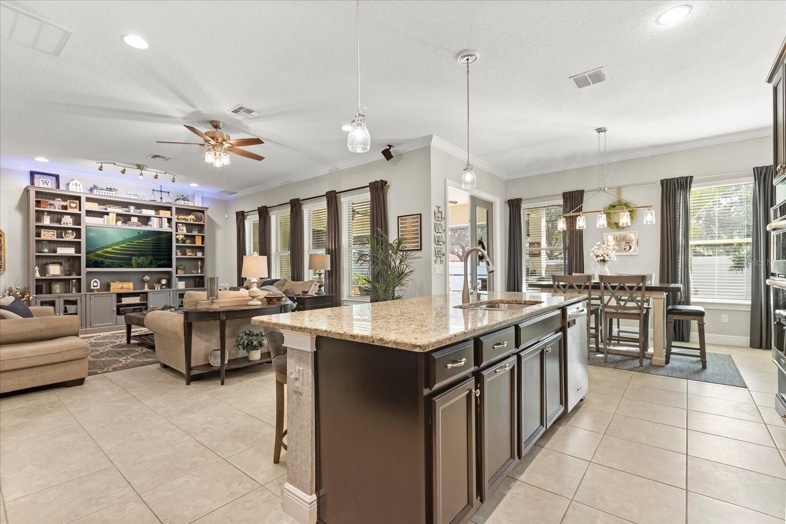 ENCLAVE - Residential