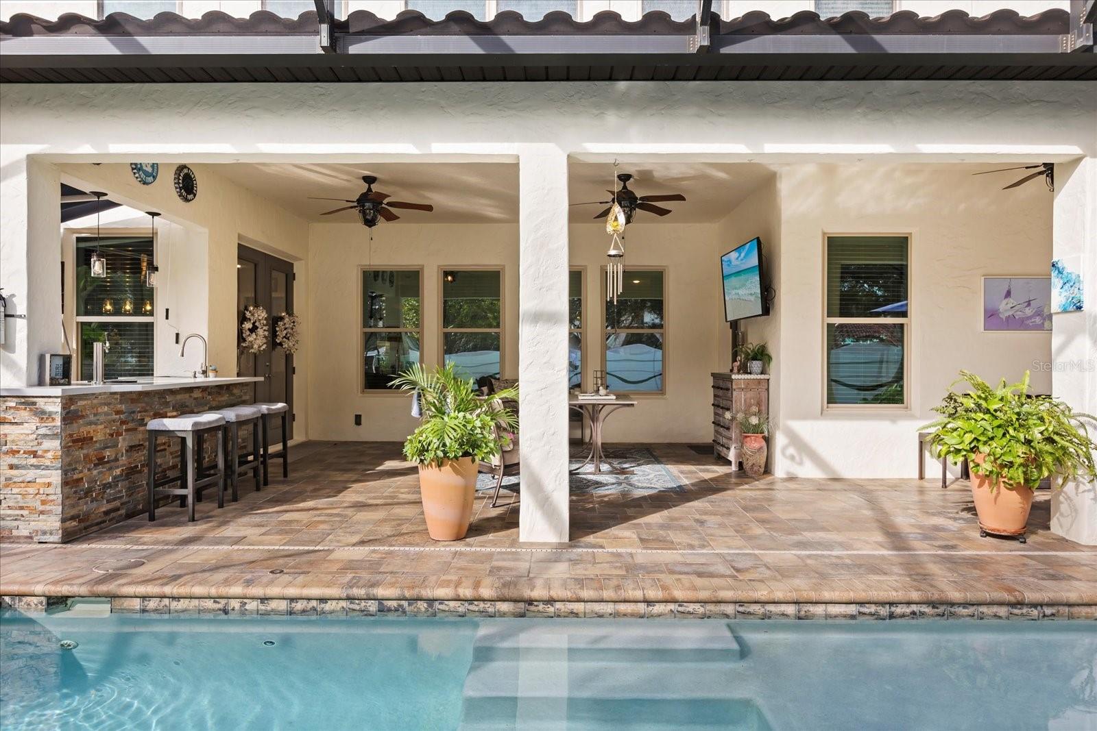 ENCLAVE - Residential