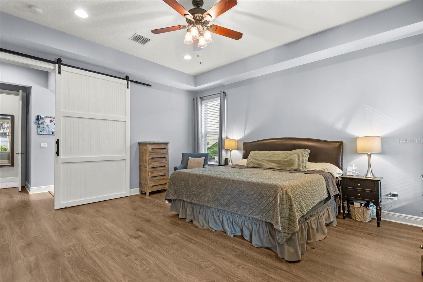 ENCLAVE - Residential