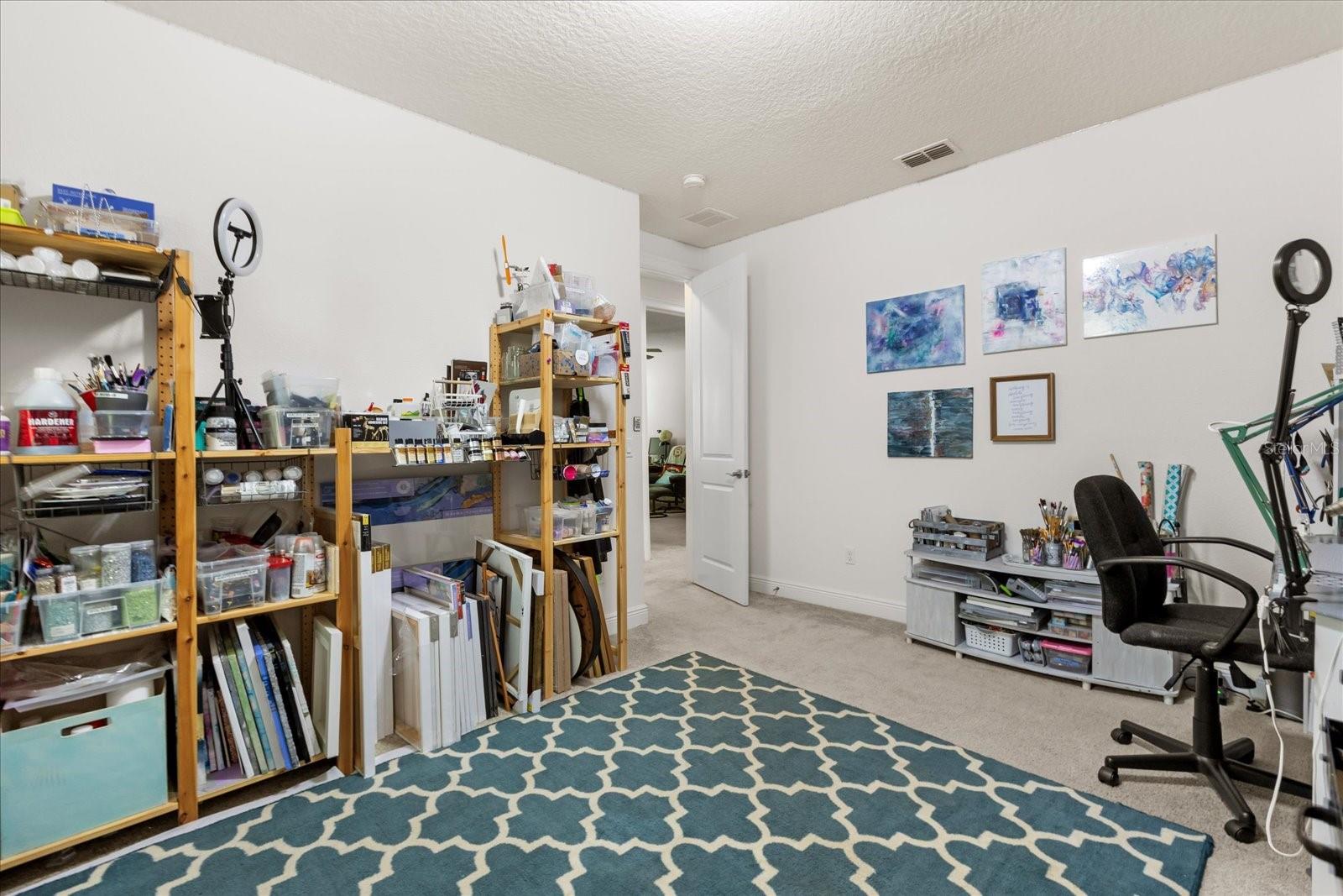 ENCLAVE - Residential