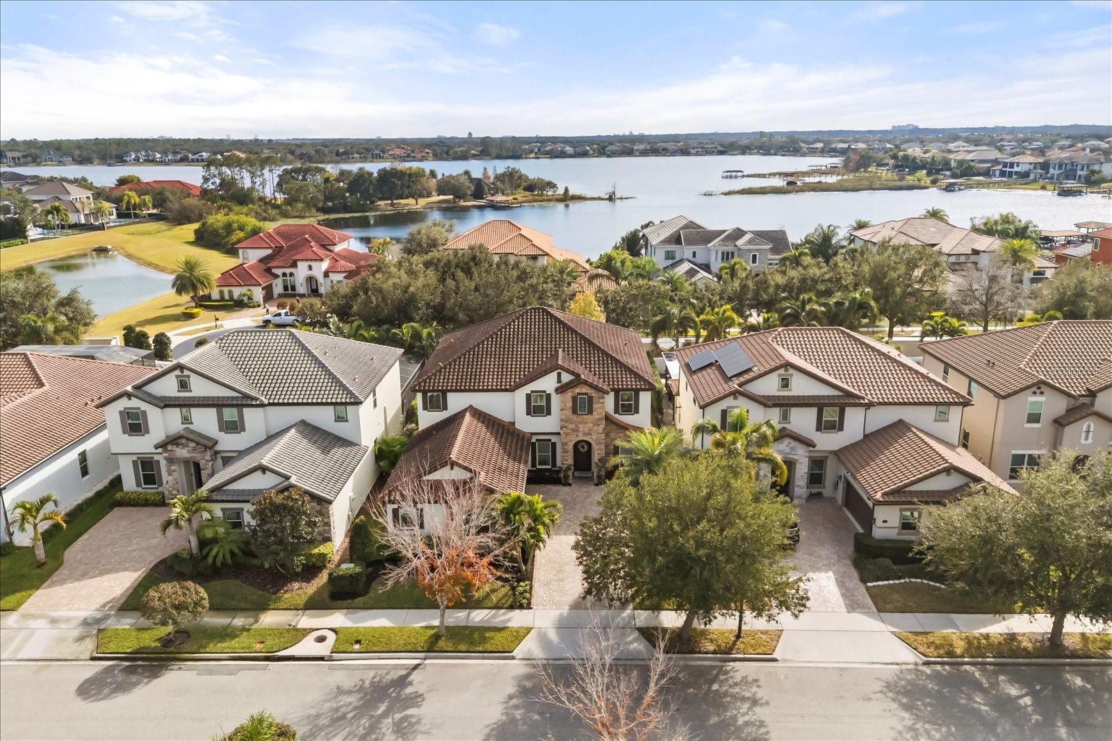 ENCLAVE - Residential