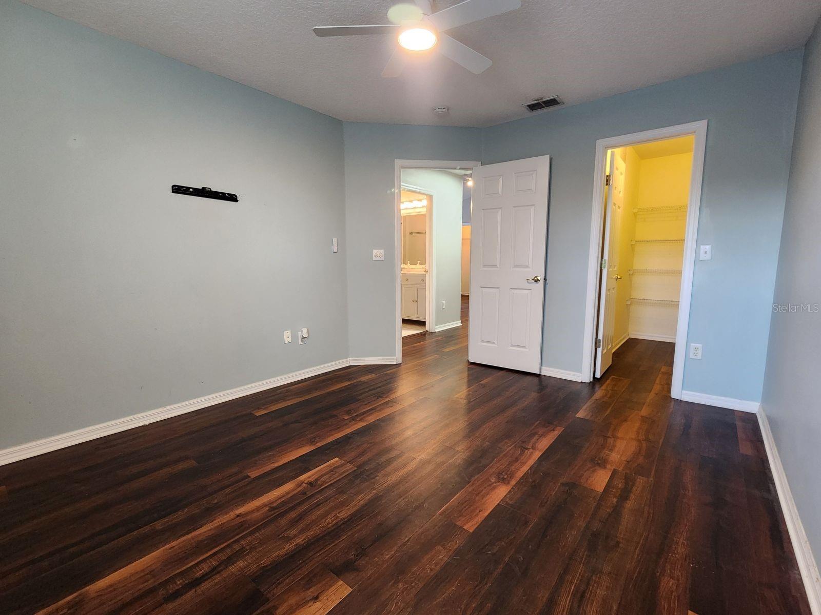 WAVERLEE WOODS UNIT 2 - Residential Lease