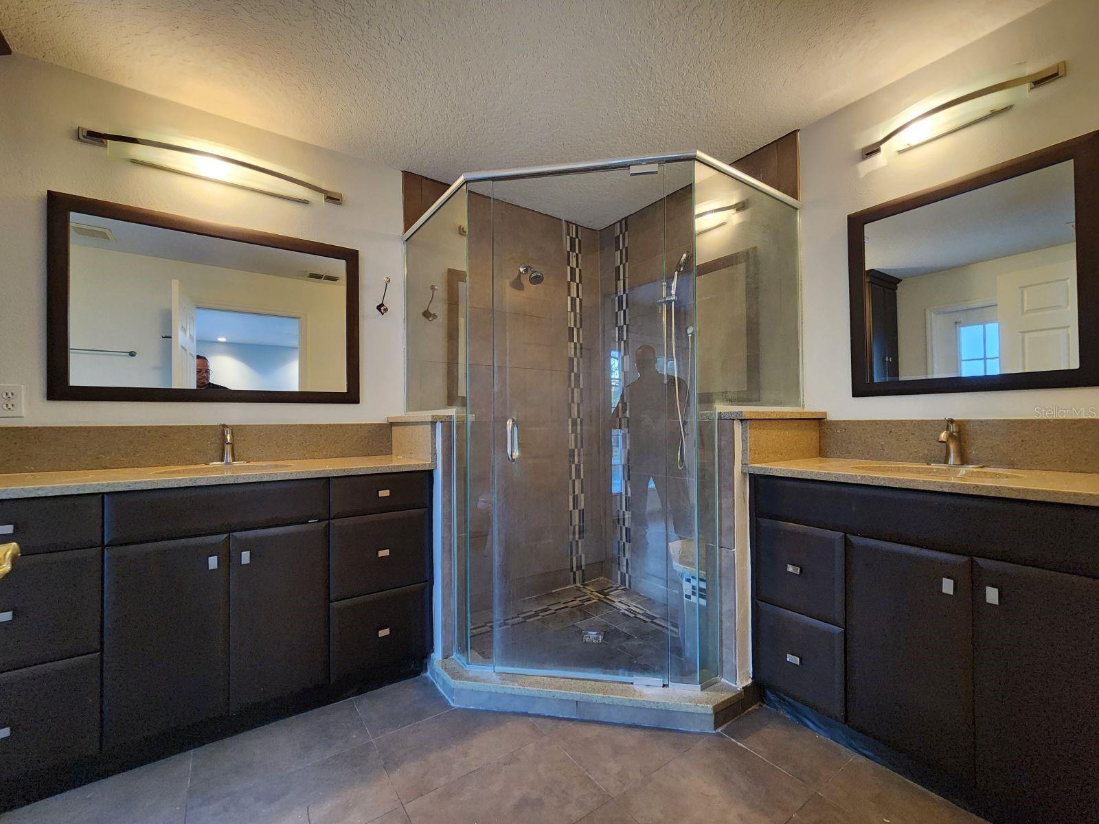 WAVERLEE WOODS UNIT 2 - Residential Lease