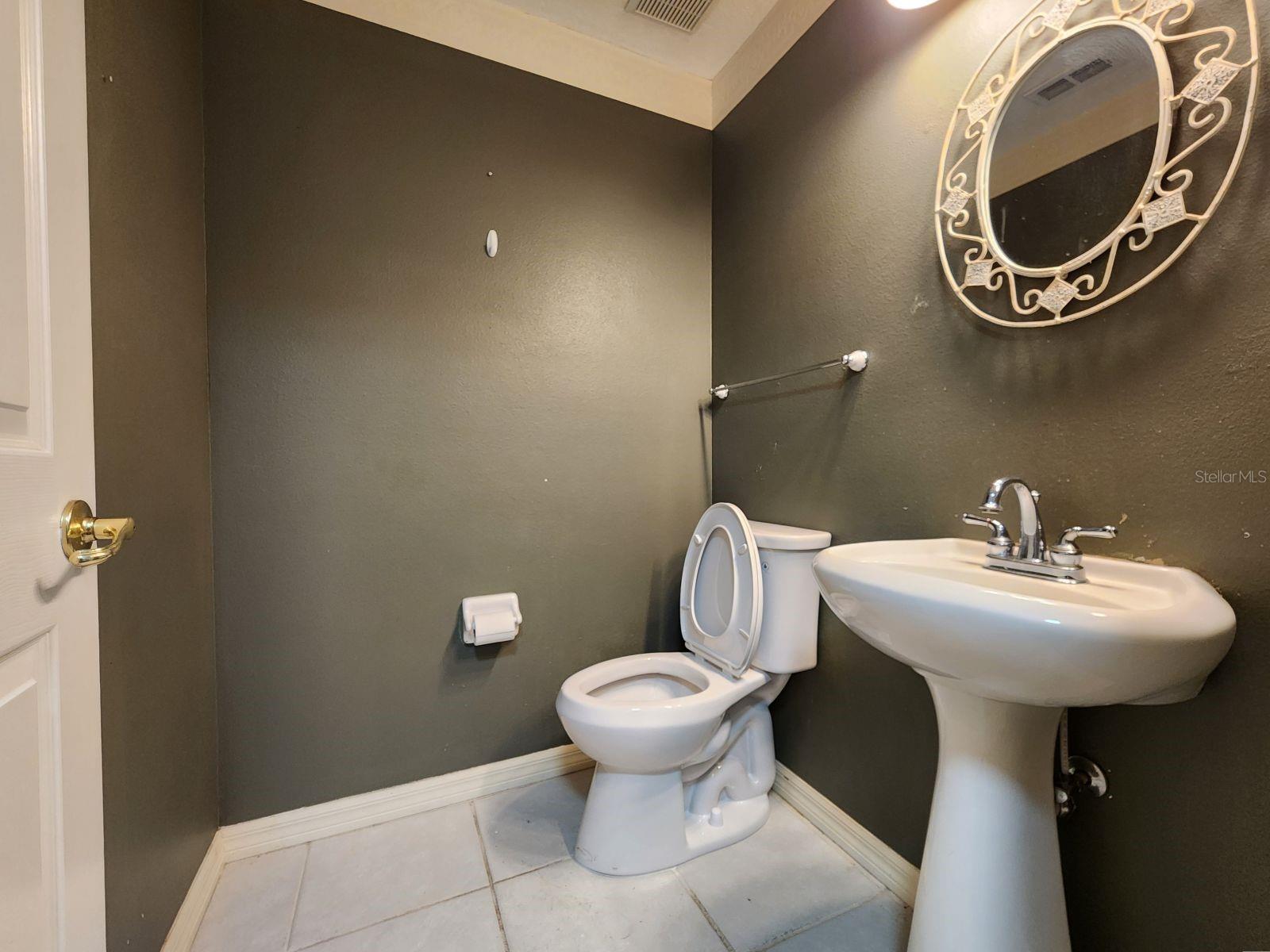 WAVERLEE WOODS UNIT 2 - Residential Lease