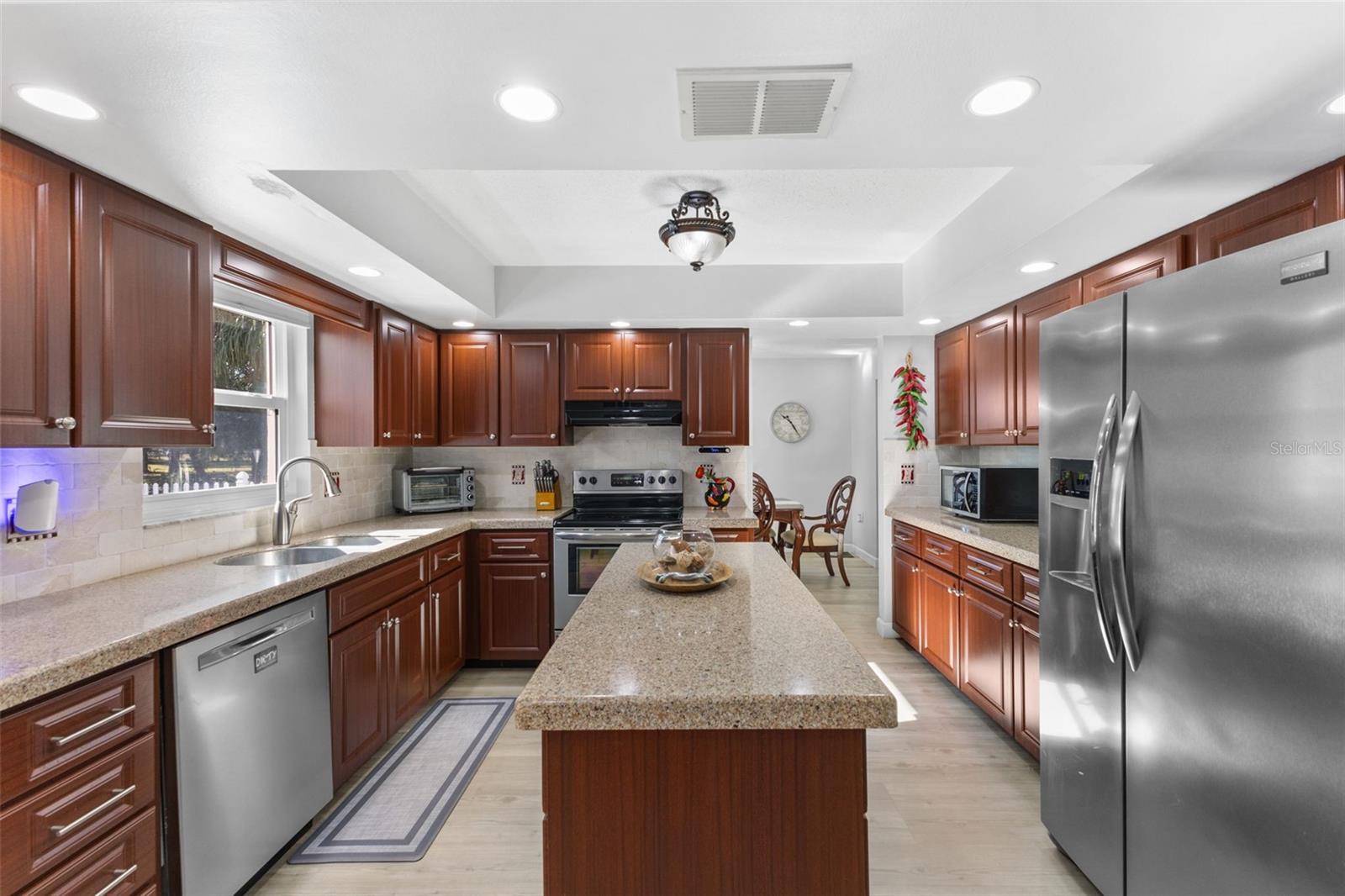 FOX CREEK ACRES II - Residential