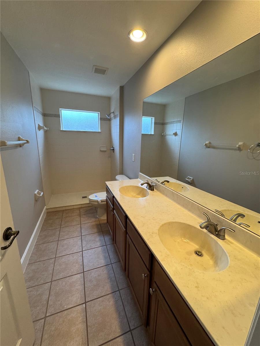 ROCK SPGS RDG PH VI-A - Residential