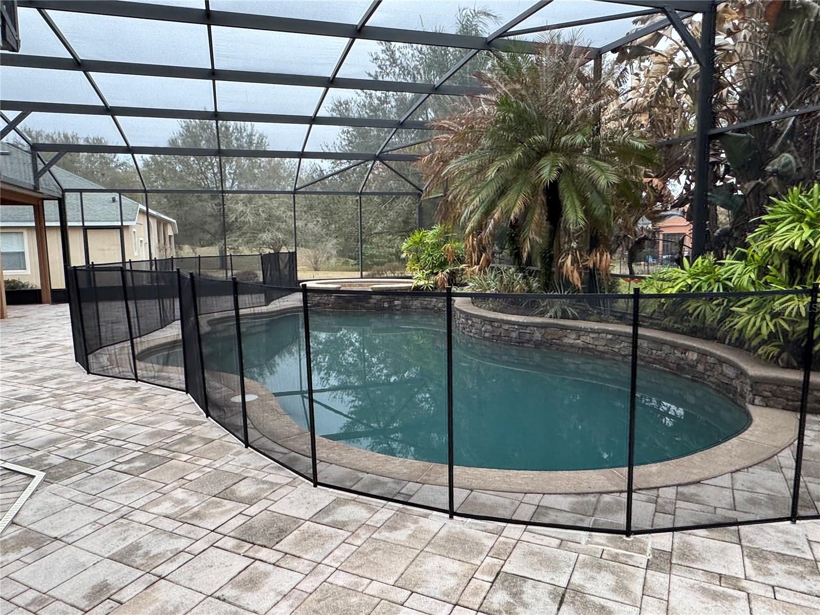 1042 SPINNING WHEEL DRIVE