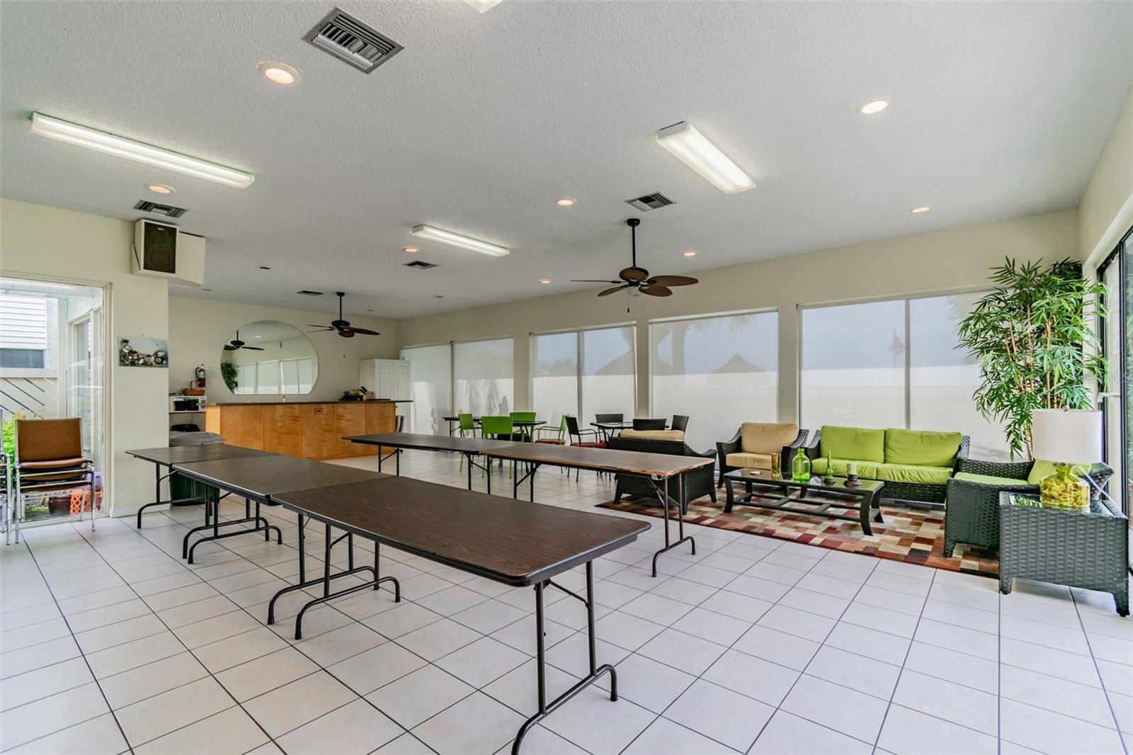 WINDRUSH BAY CONDO - Residential