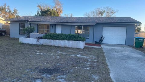 Photo of 2633 Beal Street, Deltona, FL 32738 (MLS # S5143185)