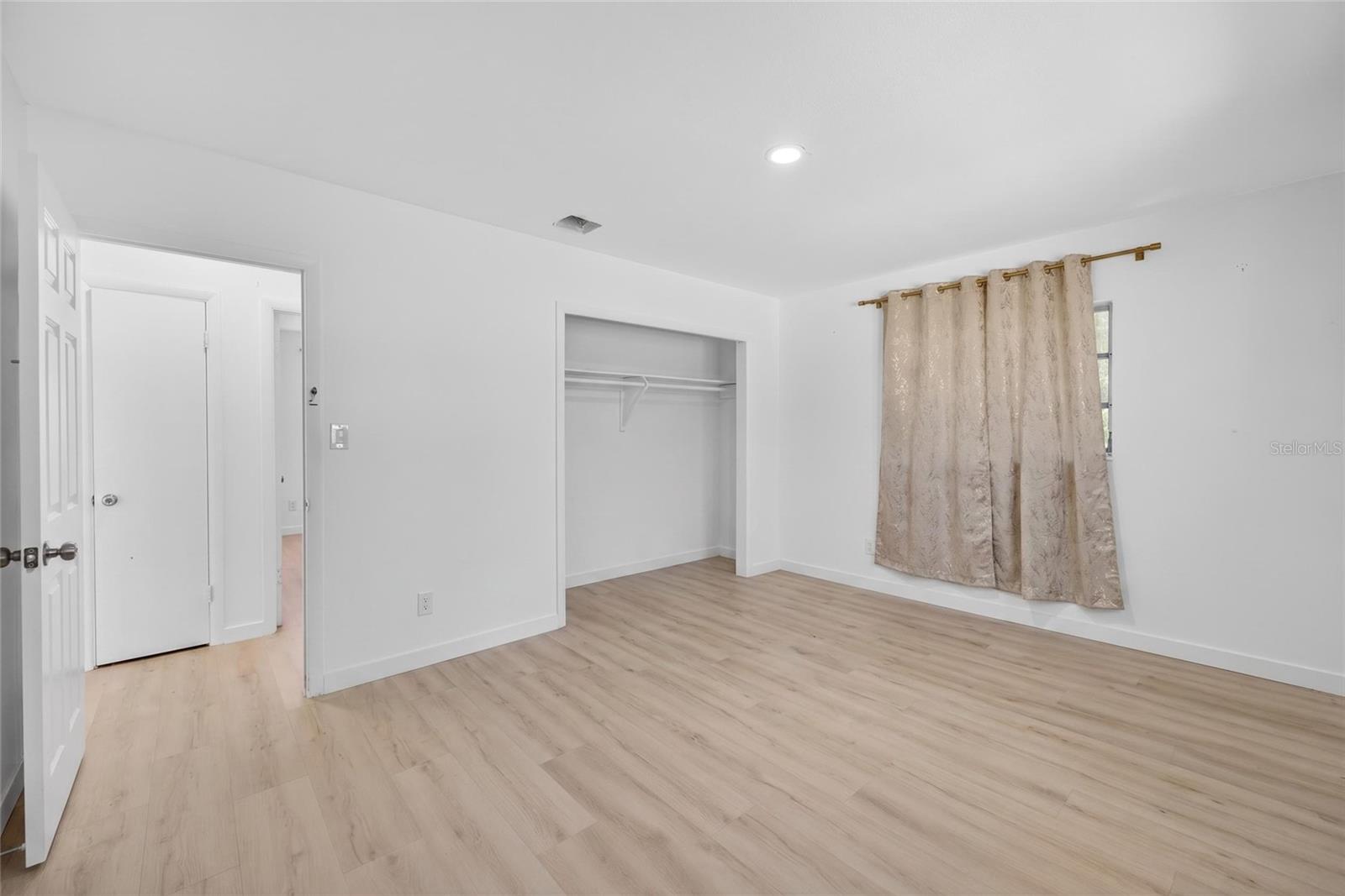DESOTO ACRES - Residential