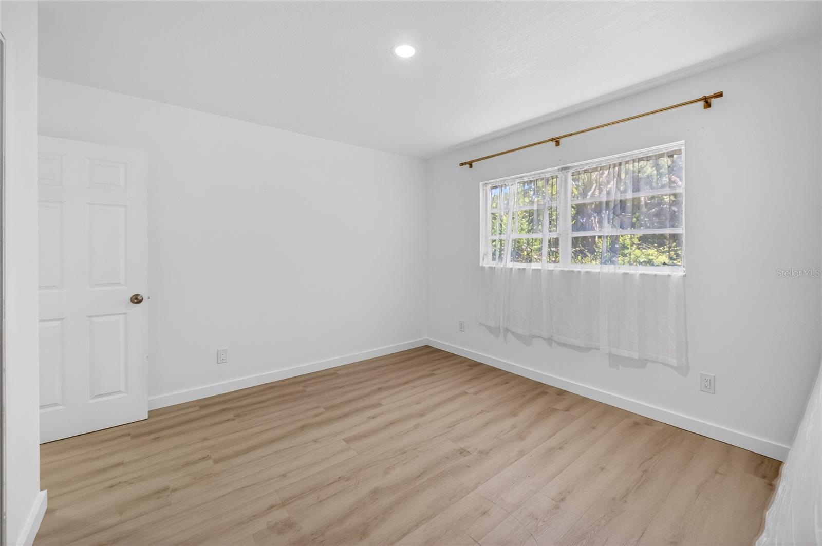 DESOTO ACRES - Residential