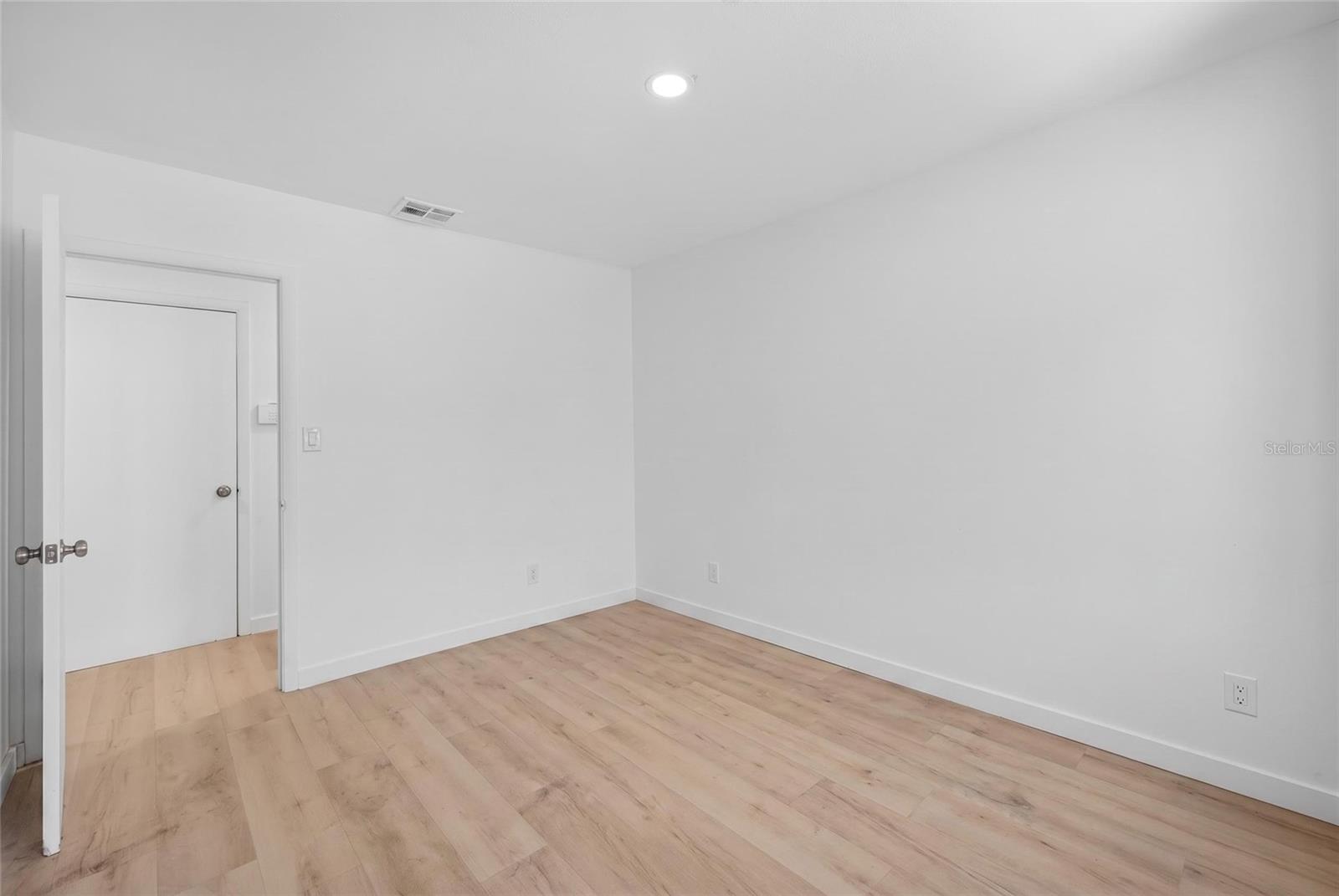 DESOTO ACRES - Residential