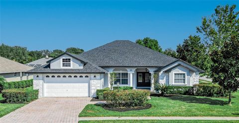 A home in AUBURNDALE