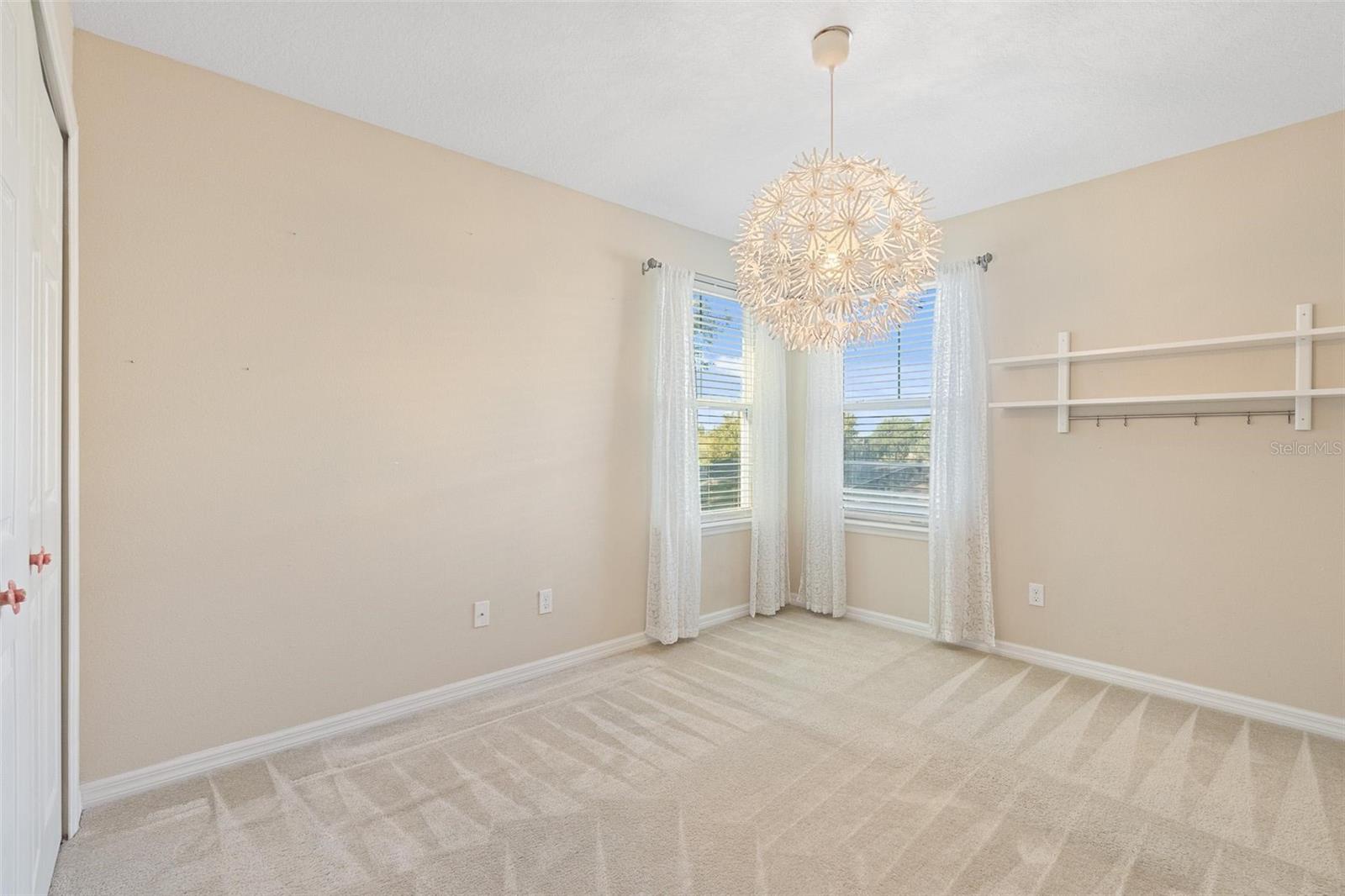 PRESTON SQUARE - Residential