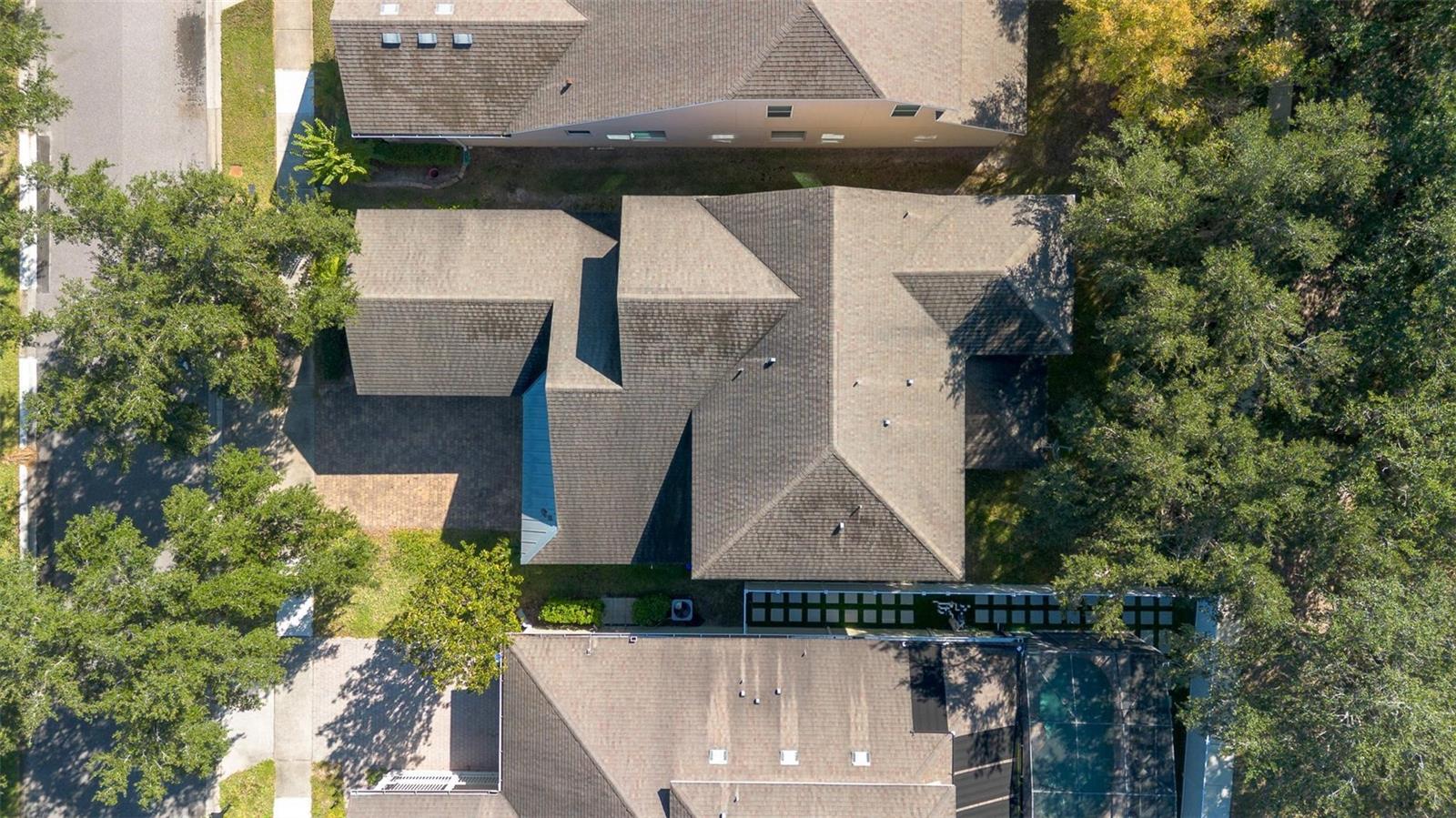 PRESTON SQUARE - Residential