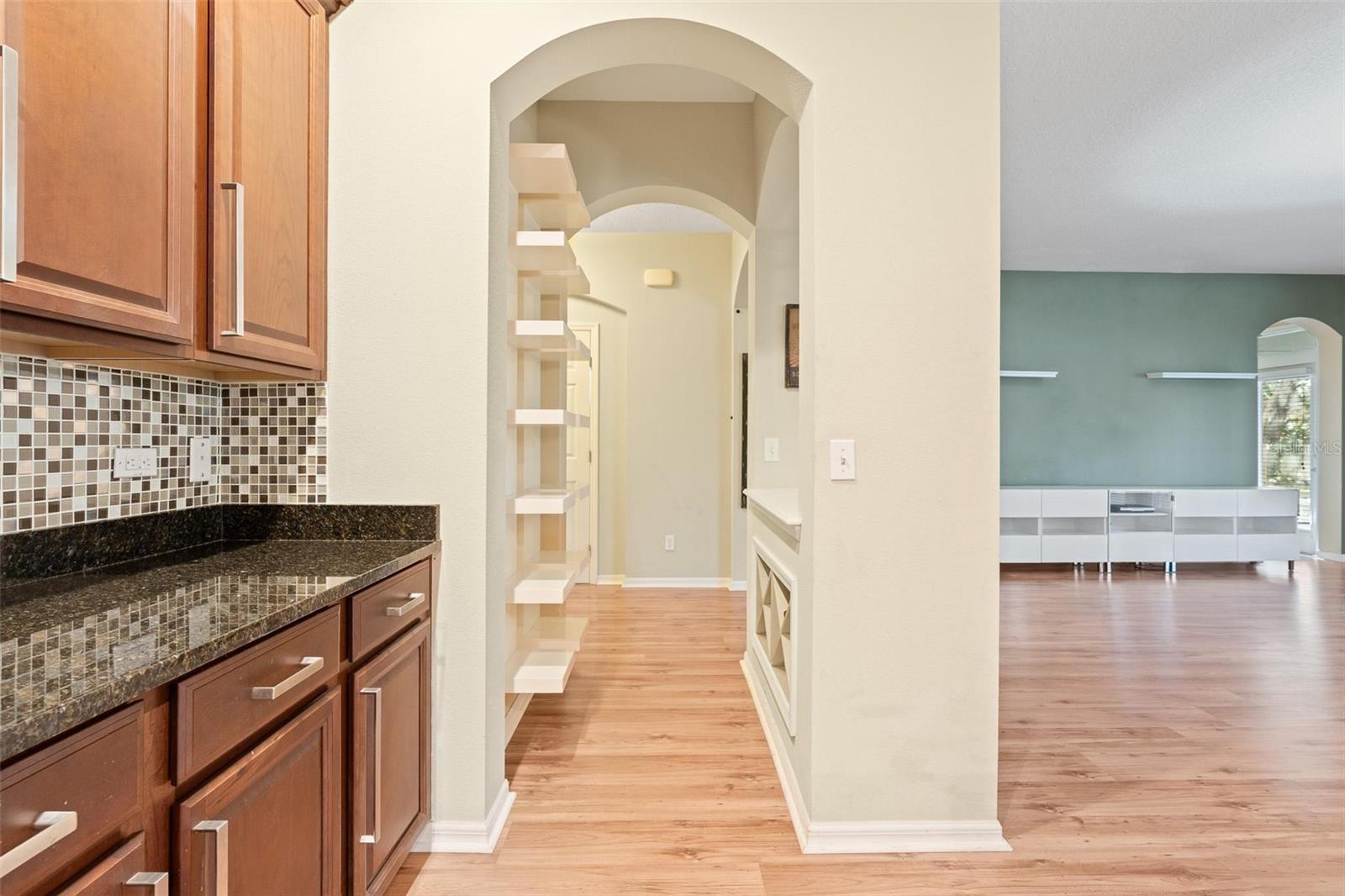 PRESTON SQUARE - Residential