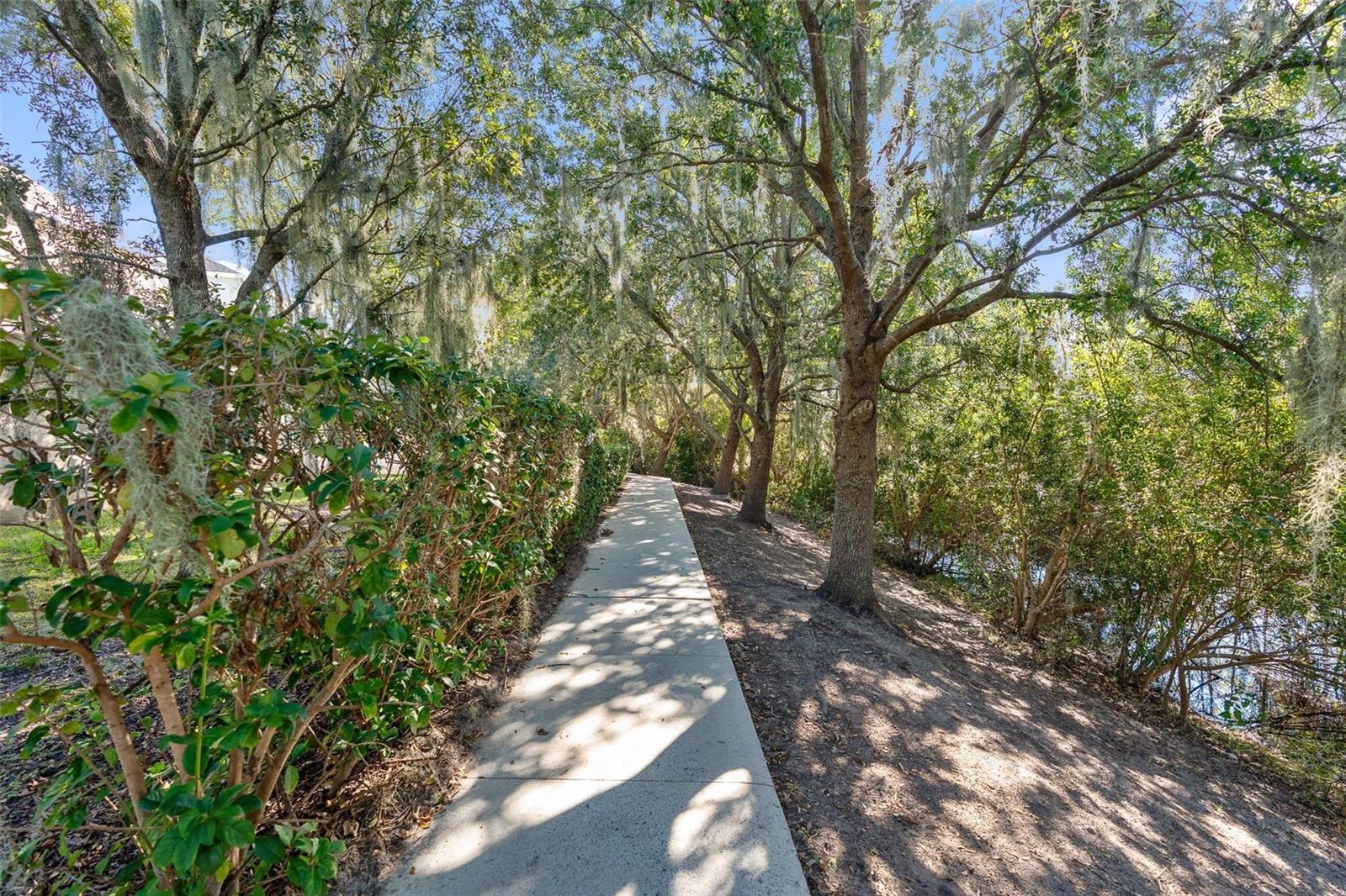 PRESTON SQUARE - Residential