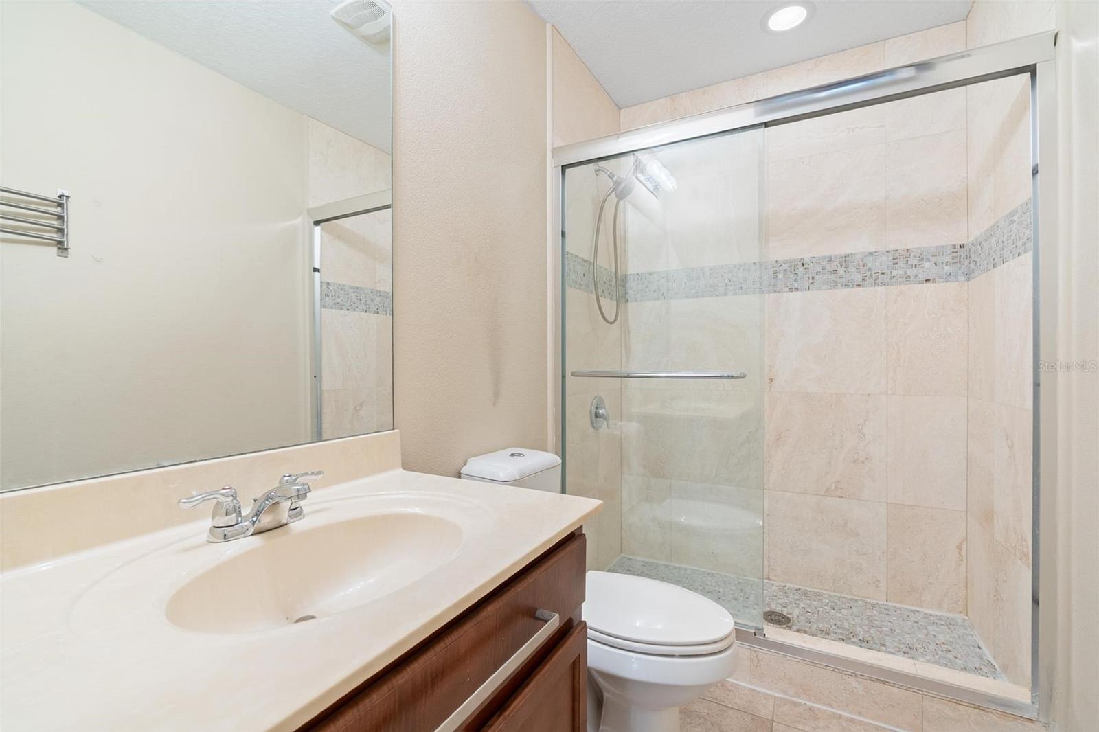 PRESTON SQUARE - Residential