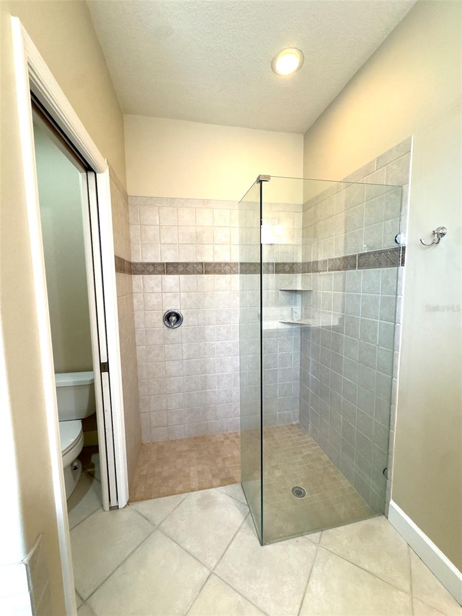 MOCKINGBIRD PLACE - Residential Lease