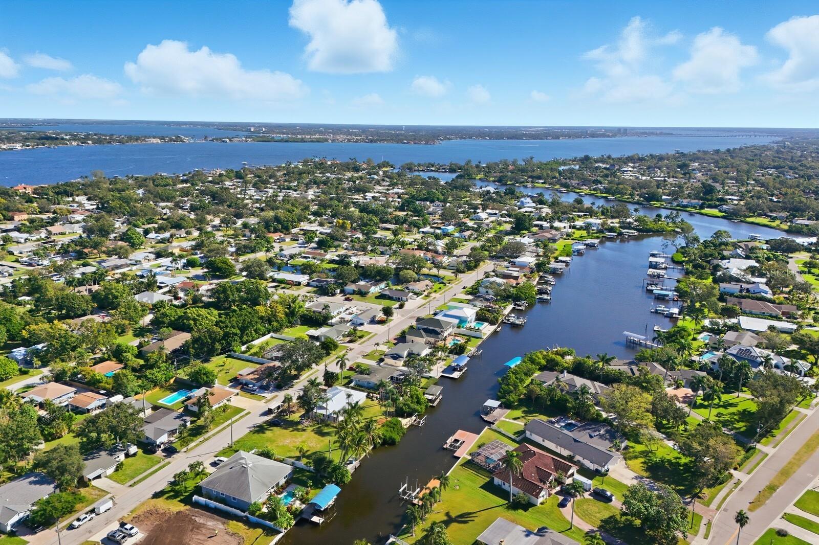 BONAIRE BAYOU - Land