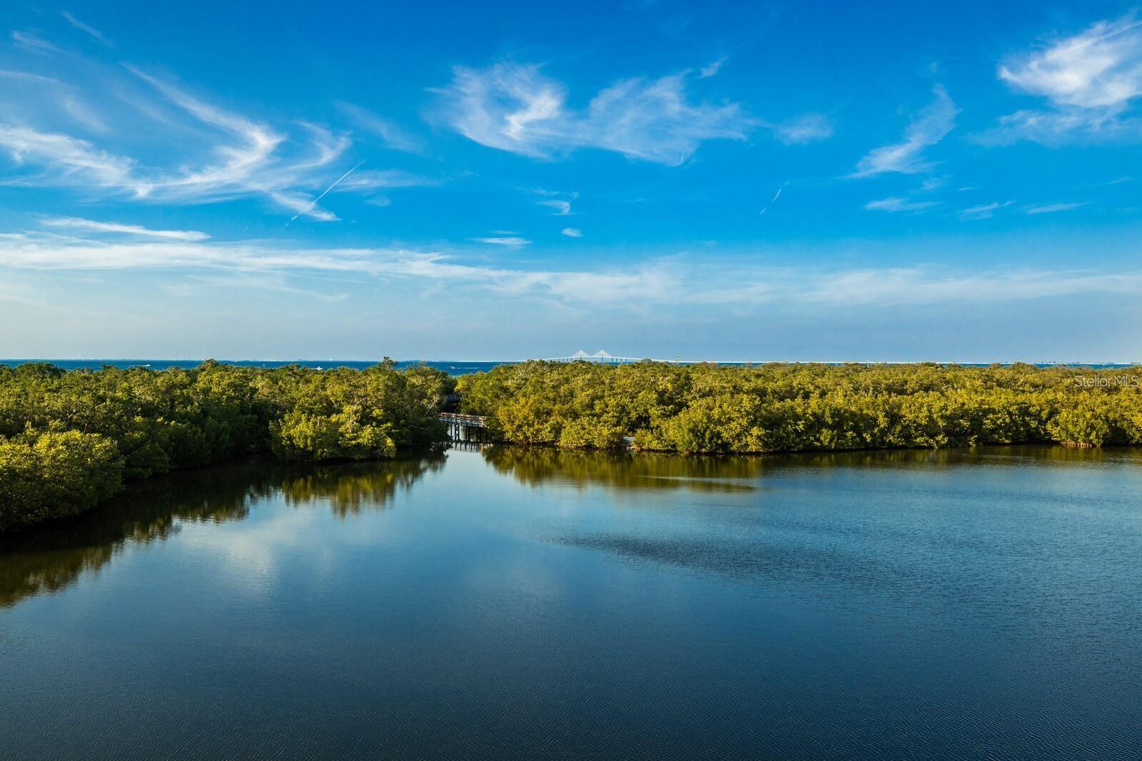 BONAIRE BAYOU - Land