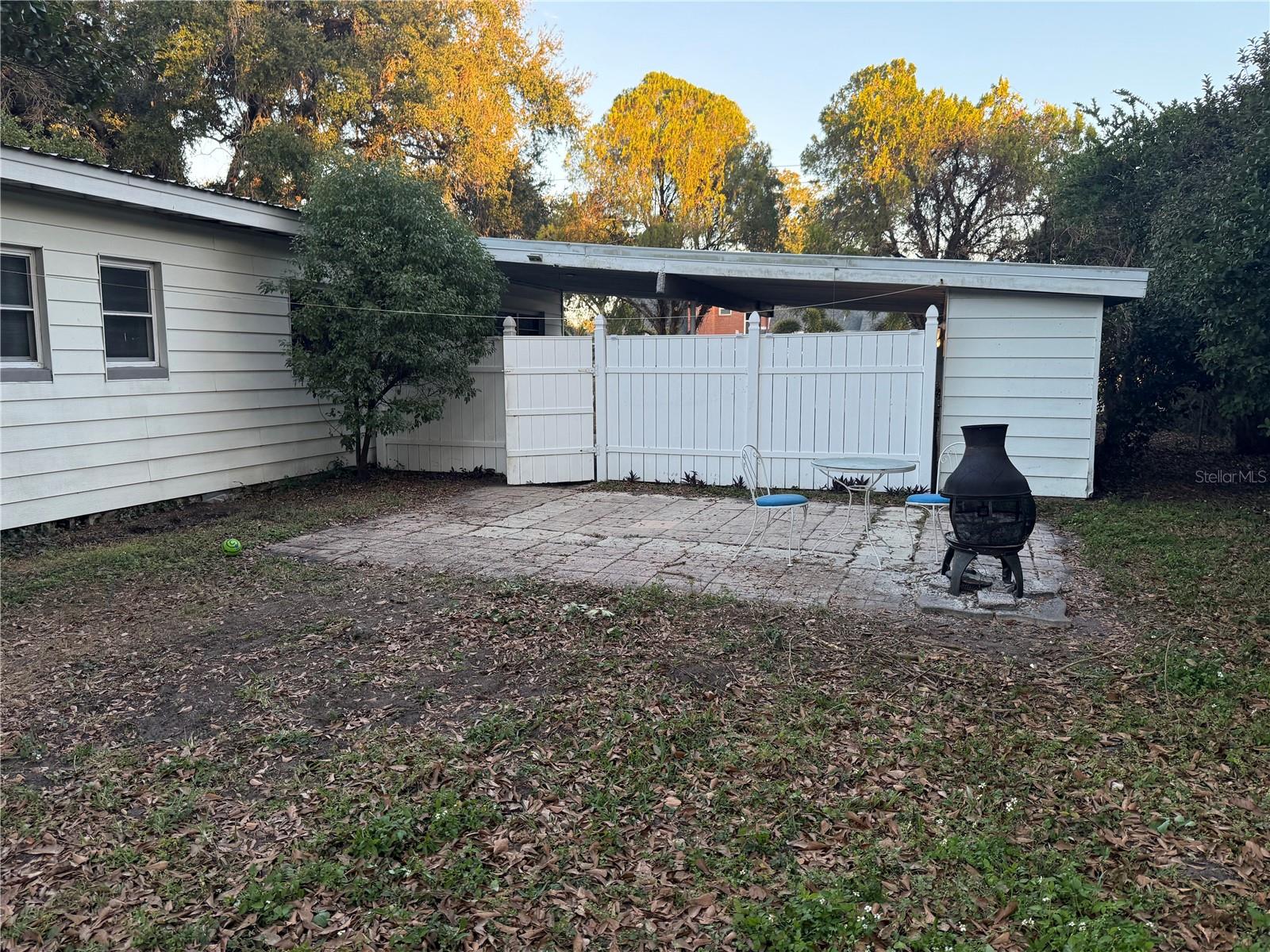 WATERFRONT ESTATES 1ST ADD - Residential Lease