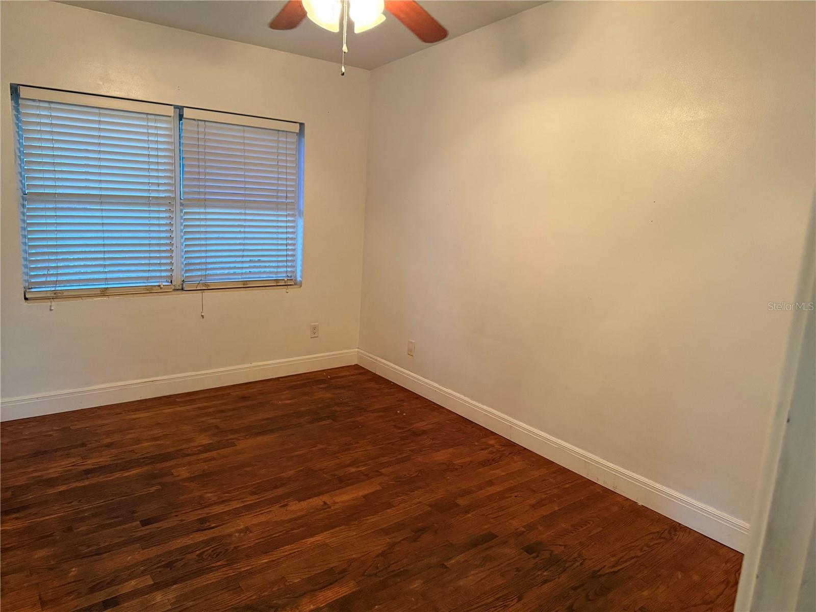 WATERFRONT ESTATES 1ST ADD - Residential Lease