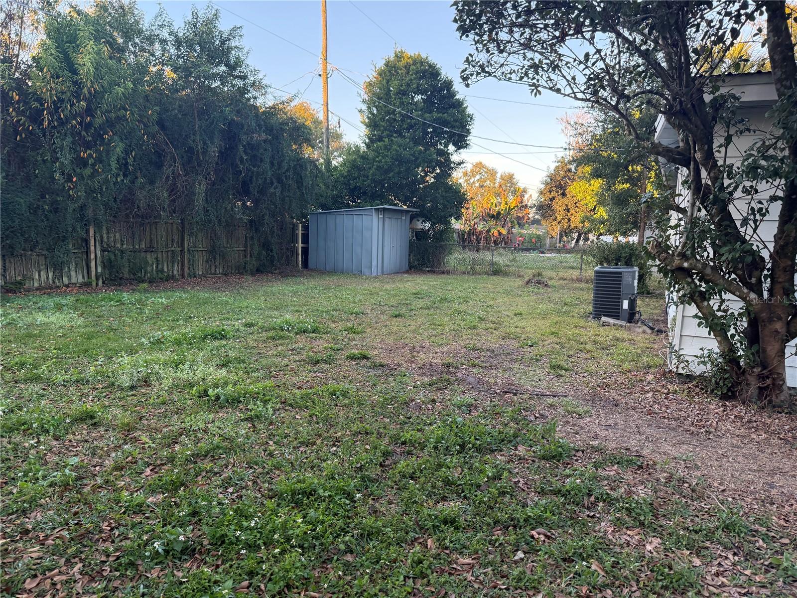 WATERFRONT ESTATES 1ST ADD - Residential Lease