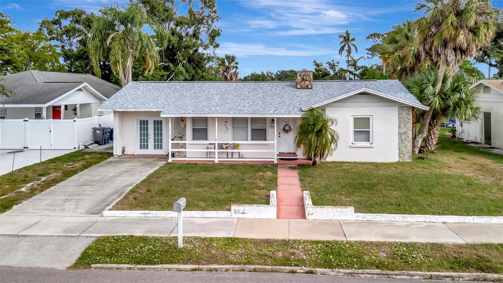 KENILWORTH - Residential