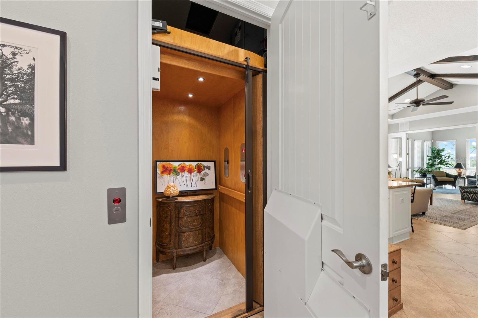 MANGROVE WALK ON HARBOUR ISLE PH 30 - Residential