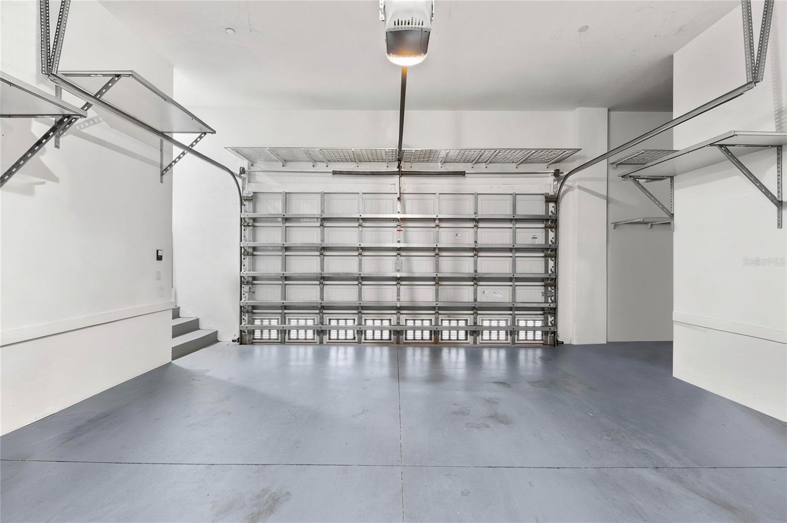 MANGROVE WALK ON HARBOUR ISLE PH 30 - Residential