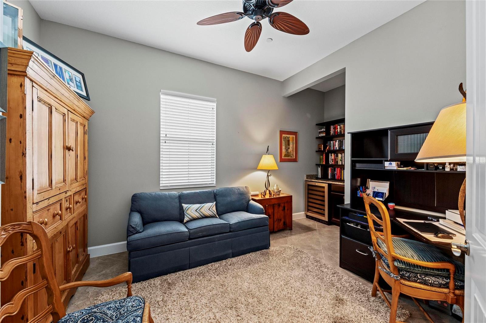 MANGROVE WALK ON HARBOUR ISLE PH 30 - Residential