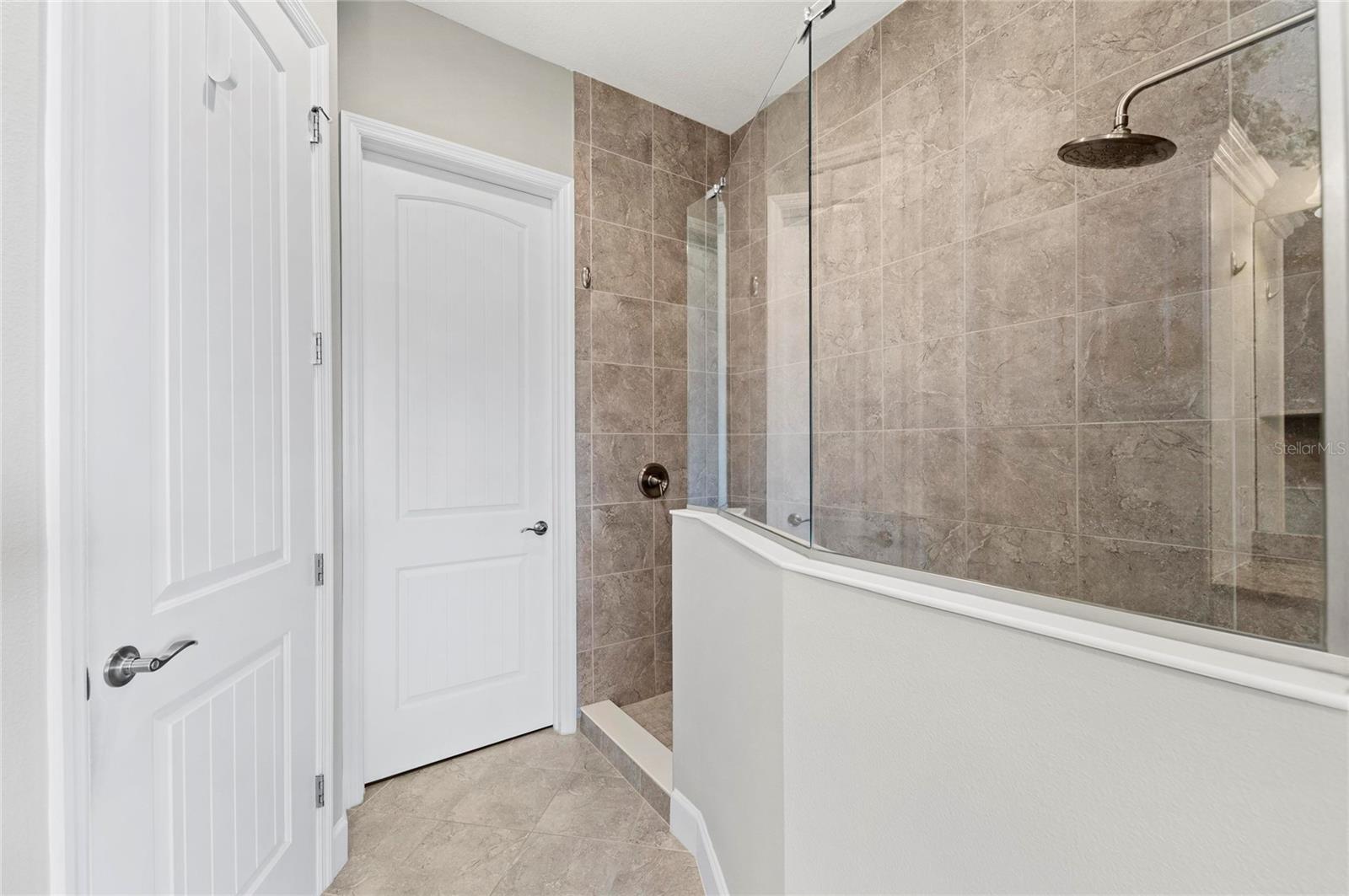 MANGROVE WALK ON HARBOUR ISLE PH 30 - Residential