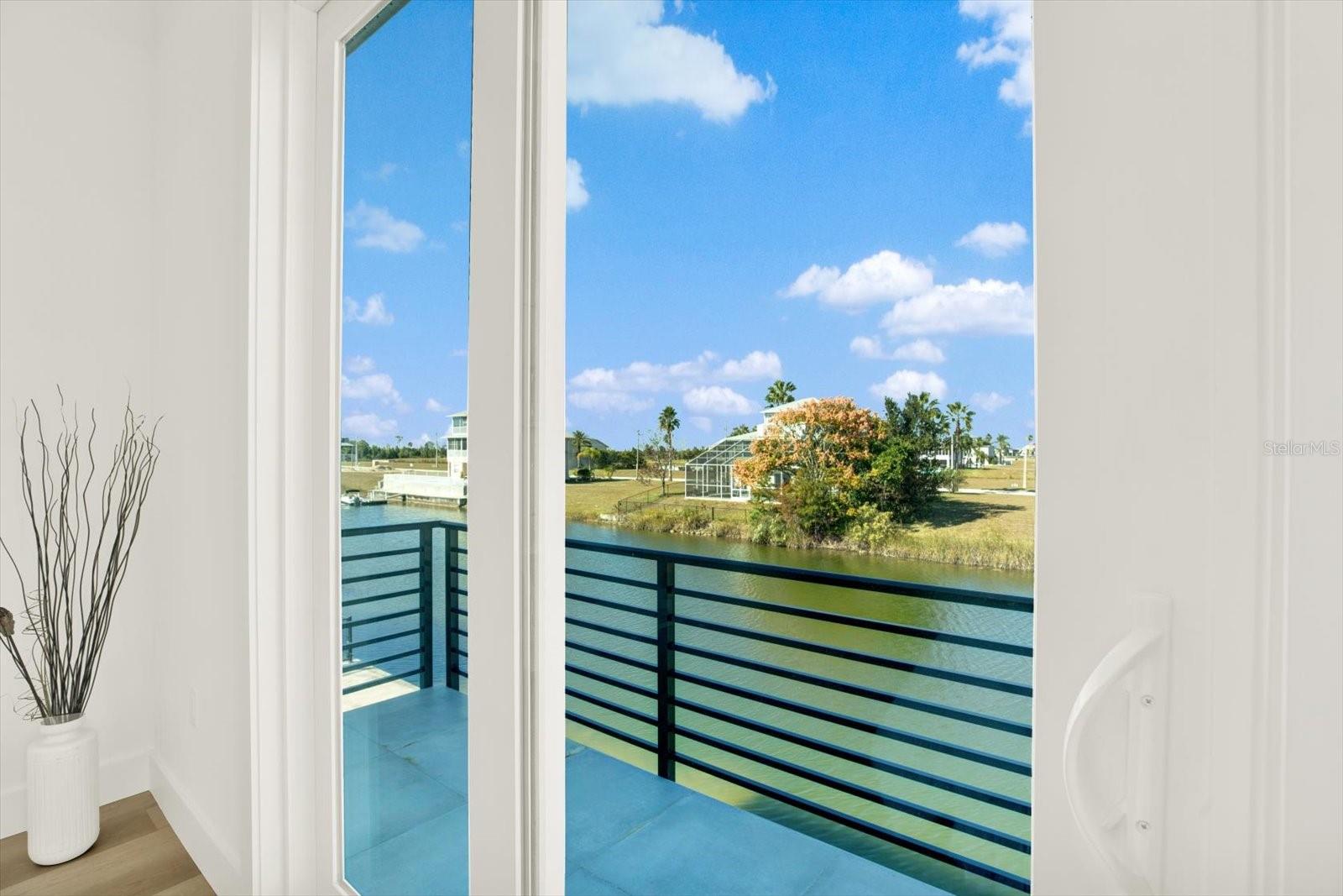 HERNANDO BEACH - Residential