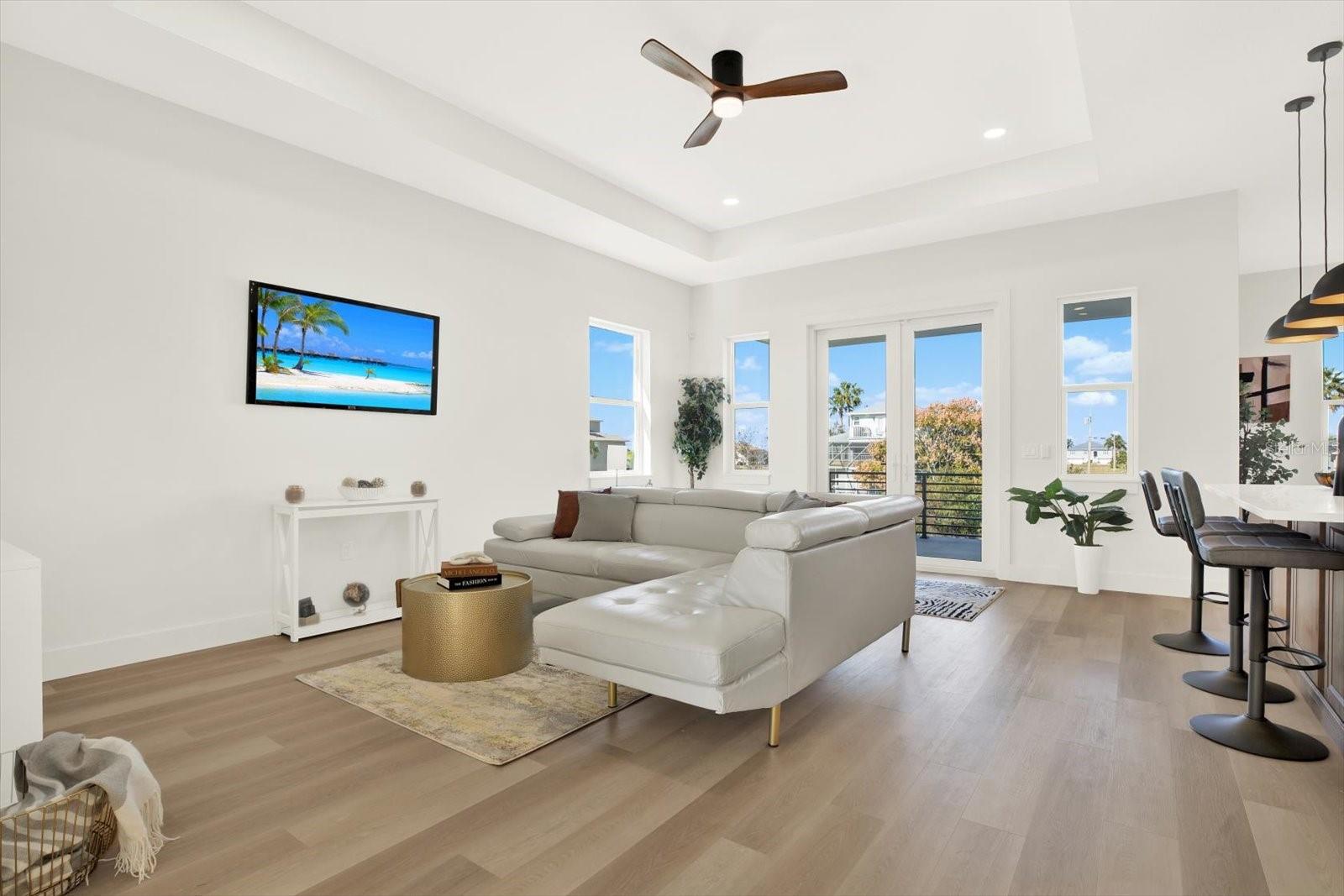 HERNANDO BEACH - Residential