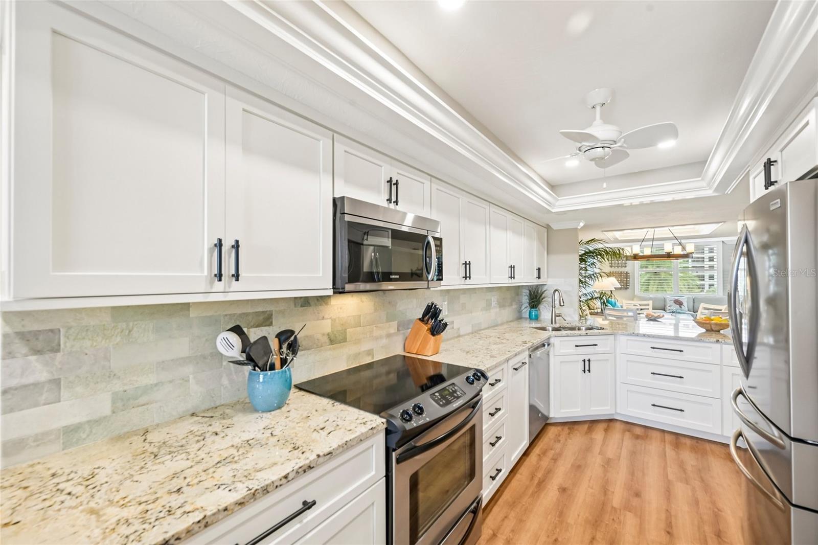 GULF & BAY CLUB PH 4 - Residential