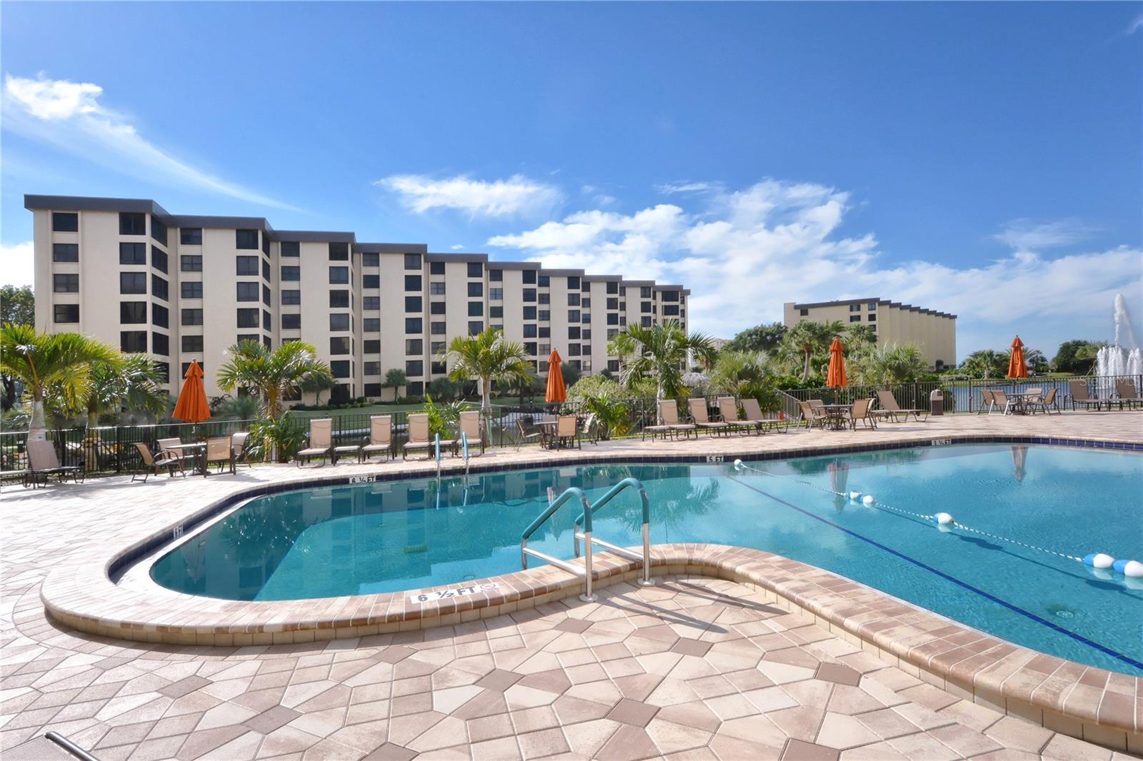 GULF & BAY CLUB PH 4 - Residential