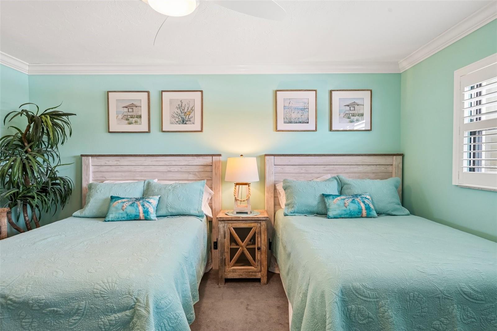 GULF & BAY CLUB PH 4 - Residential
