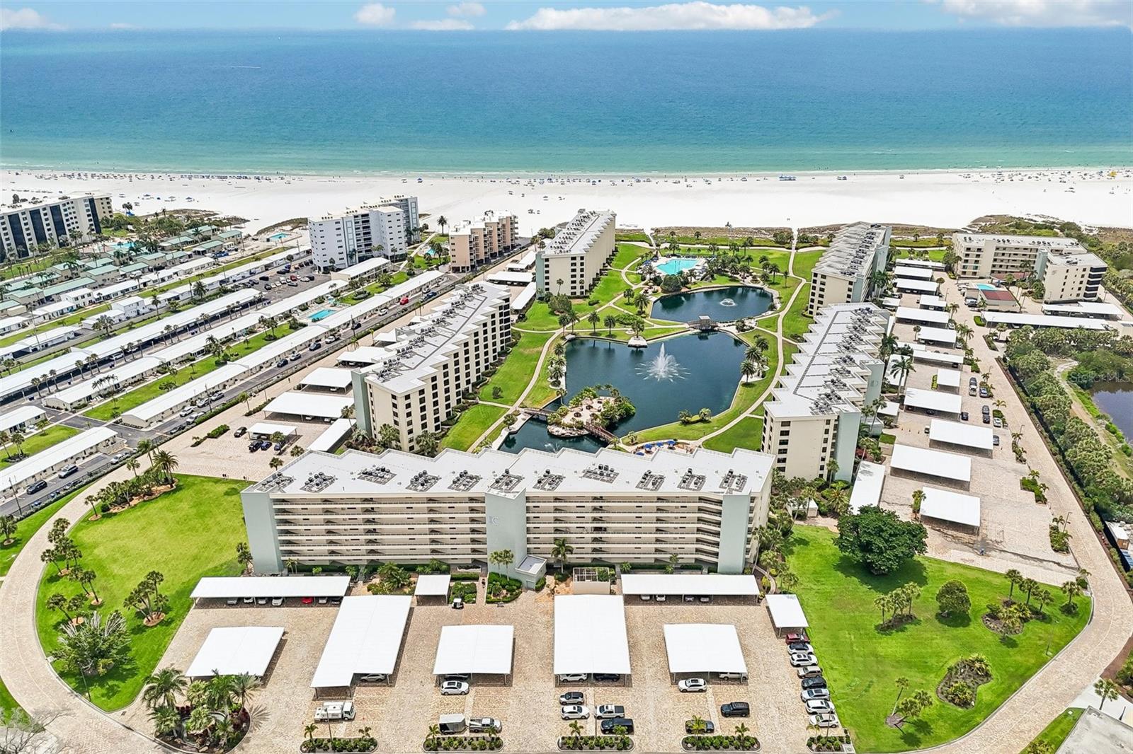GULF & BAY CLUB PH 4 - Residential