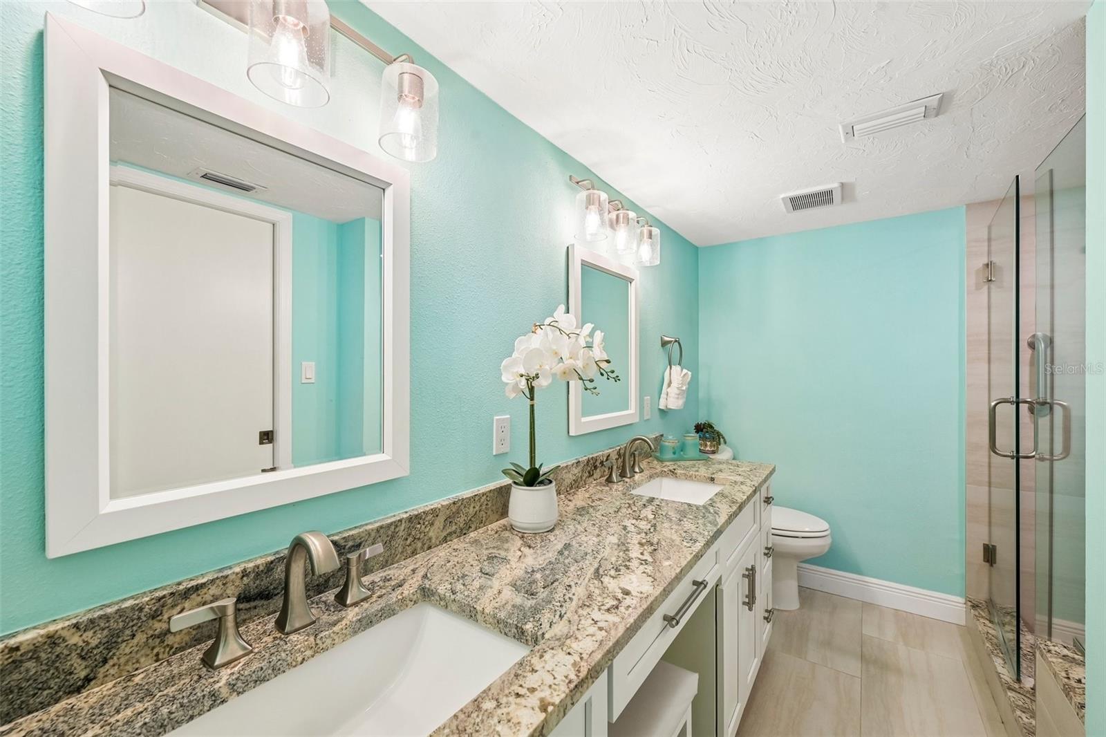 GULF & BAY CLUB PH 4 - Residential