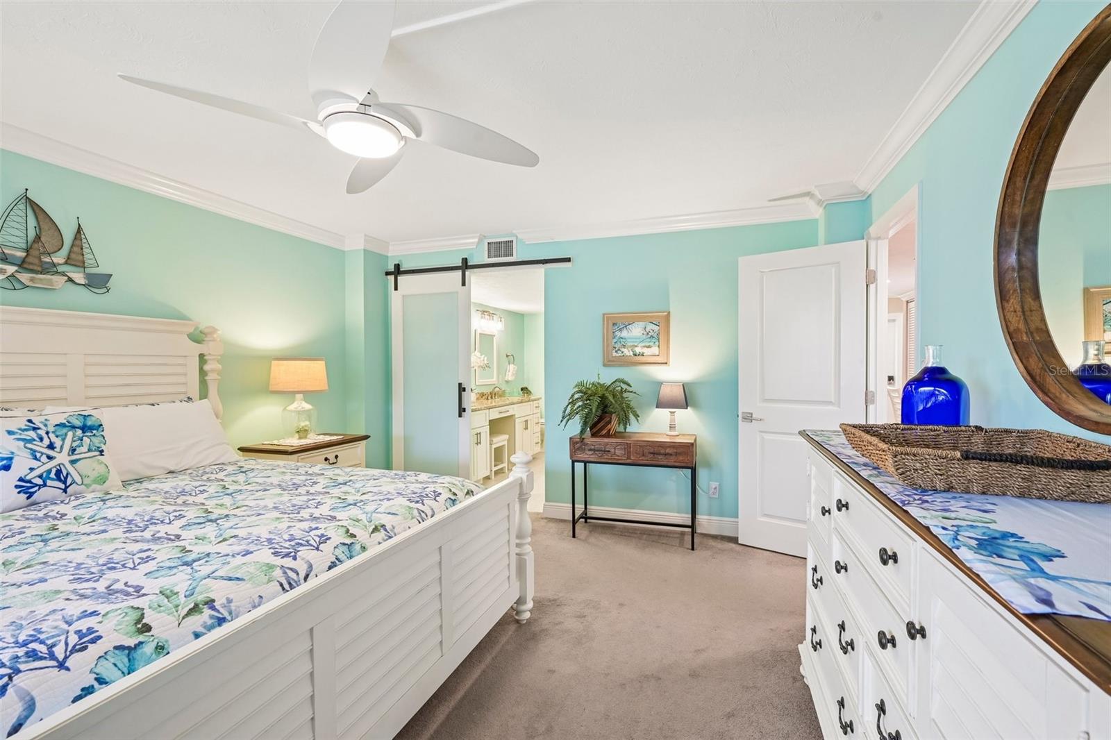 GULF & BAY CLUB PH 4 - Residential
