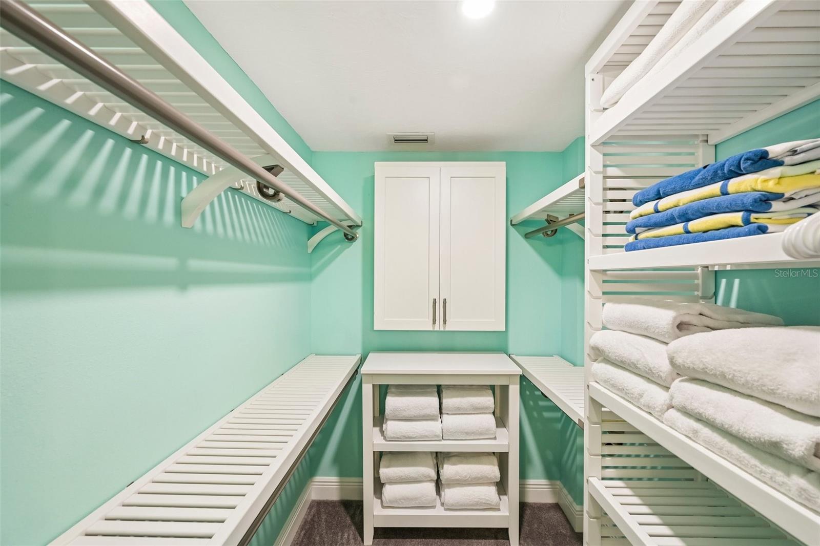 GULF & BAY CLUB PH 4 - Residential
