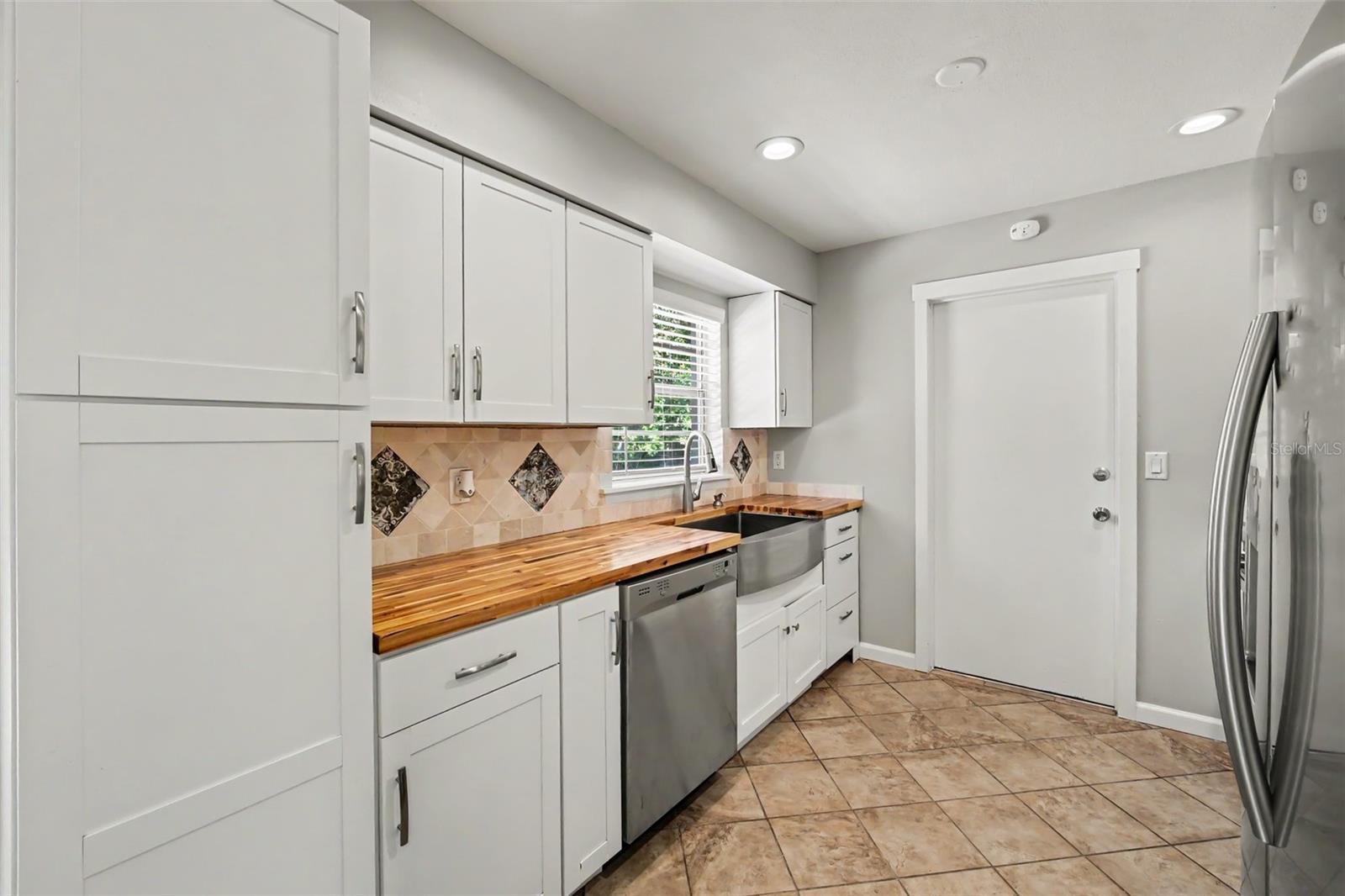 DELTONA LAKES UNIT 42 - Residential