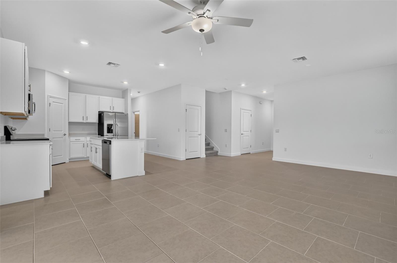 28013 MOONSTAR COURT