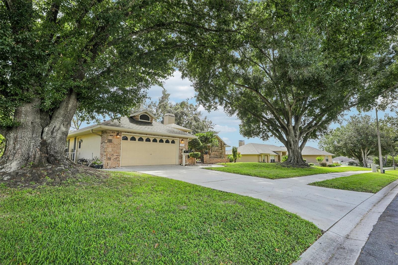 15052 GREEN VALLEY BOULEVARD