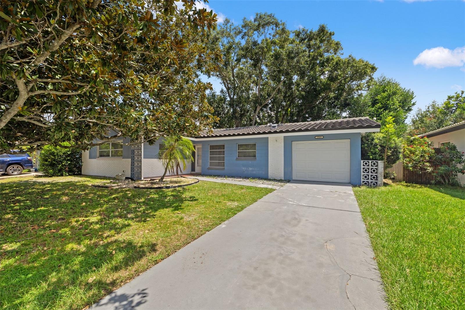 Welcome to 2369 Forest Drive, a beautifully maintained 2-bedroom, 2-bath home located in the desirable and high-and-dry Greenbriar neighborhood of Clearwater. Situated on a spacious 6,500 sq ft lot, this home offers 1,164 sq ft of comfortable living space, a 1-car garage, and a screened-in covered patio, perfect for enjoying Florida’s warm evenings.
Inside, you'll find a well-laid out kitchen with eat-in space, two versatile living areas, generously sized bedrooms, and a space perfect for a formal dining table. The home was recently painted inside and features a 2018 tile roof, offering peace of mind for years to come. The large backyard provides plenty of space to create your ideal outdoor retreat, with room to add a pool.
Enjoy worry-free living in Greenbriar, outside all flood and evacuation zones. and conveniently located near top-rated schools, major shopping, US-19, and just a short drive to Clearwater’s world-famous beaches. No HOA and a great neighborhood feel make this an excellent primary residence, seasonal home, or investment.
Don't miss your chance to own in one of Clearwater’s most convenient and established communities!